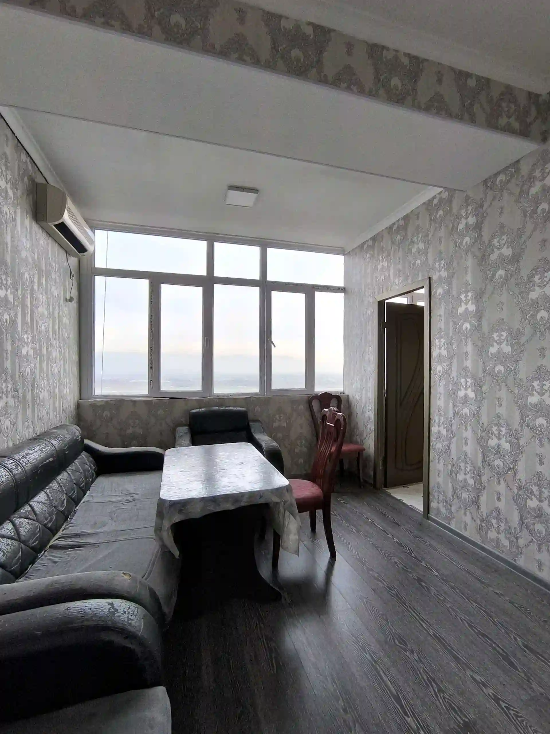 3-к квартира, 13 этаж, 104 м², Шохмансур