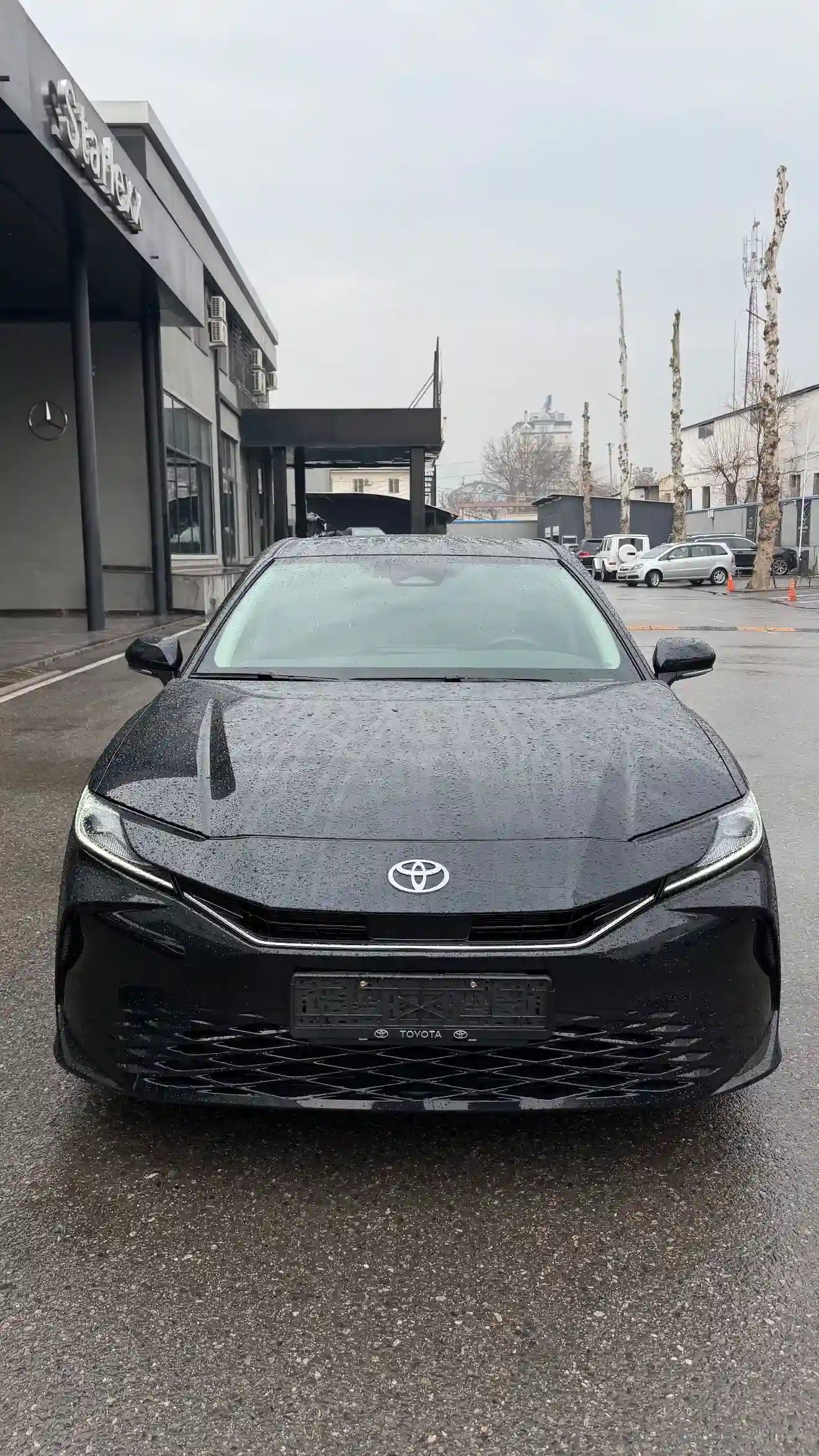 Toyota Camry 2025