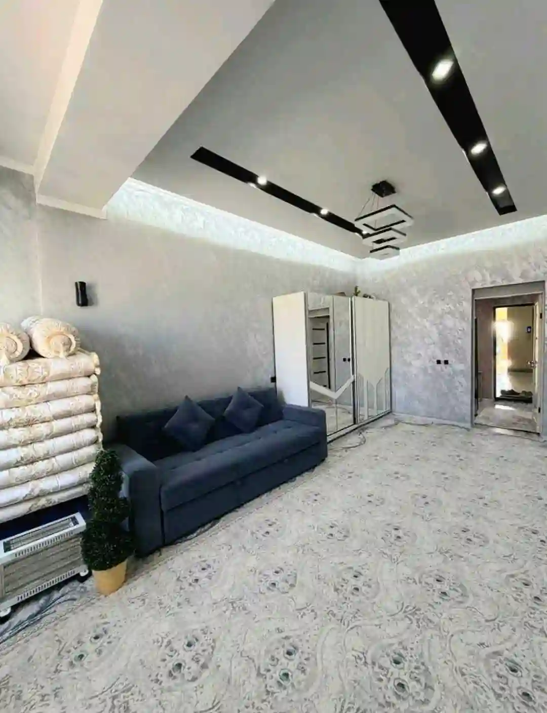 2-к квартира, 11 этаж, 50 м², Шохмансур