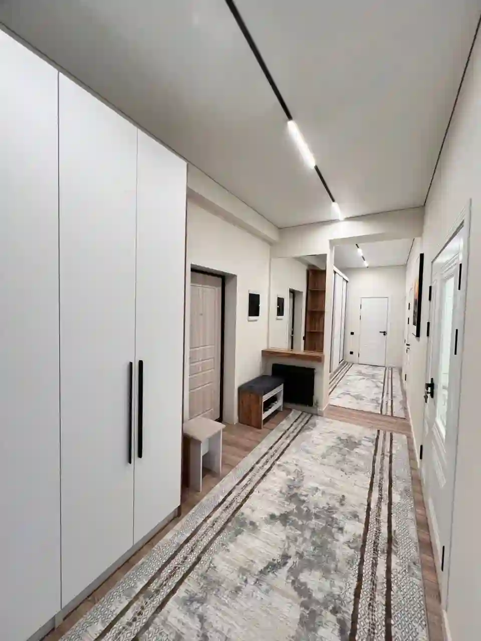3-к квартира, 8 этаж, 104 м², сино