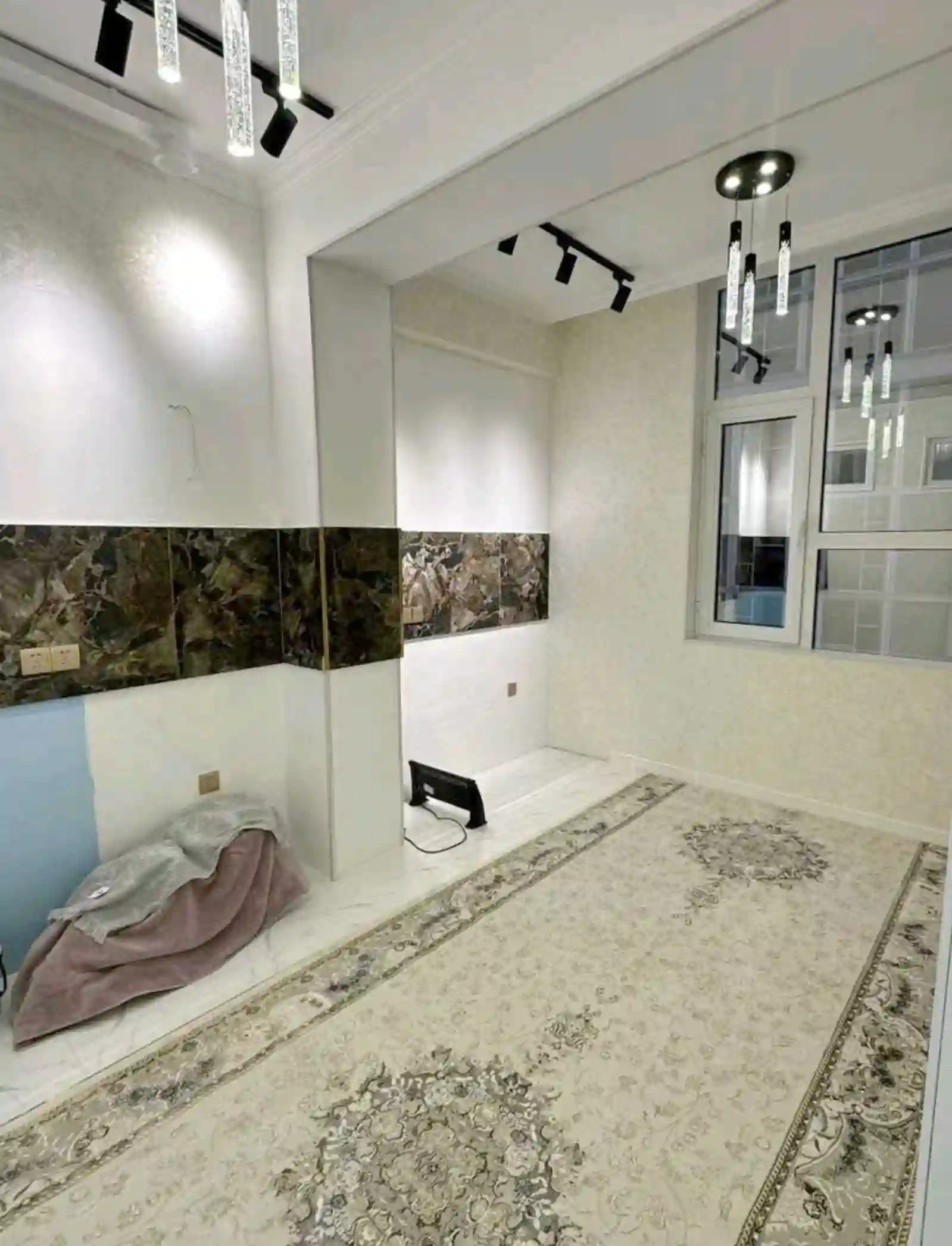 3-к квартира, 10 этаж, 72 м², Шохмансур