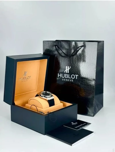 Часы Hublot — миниатюра 2