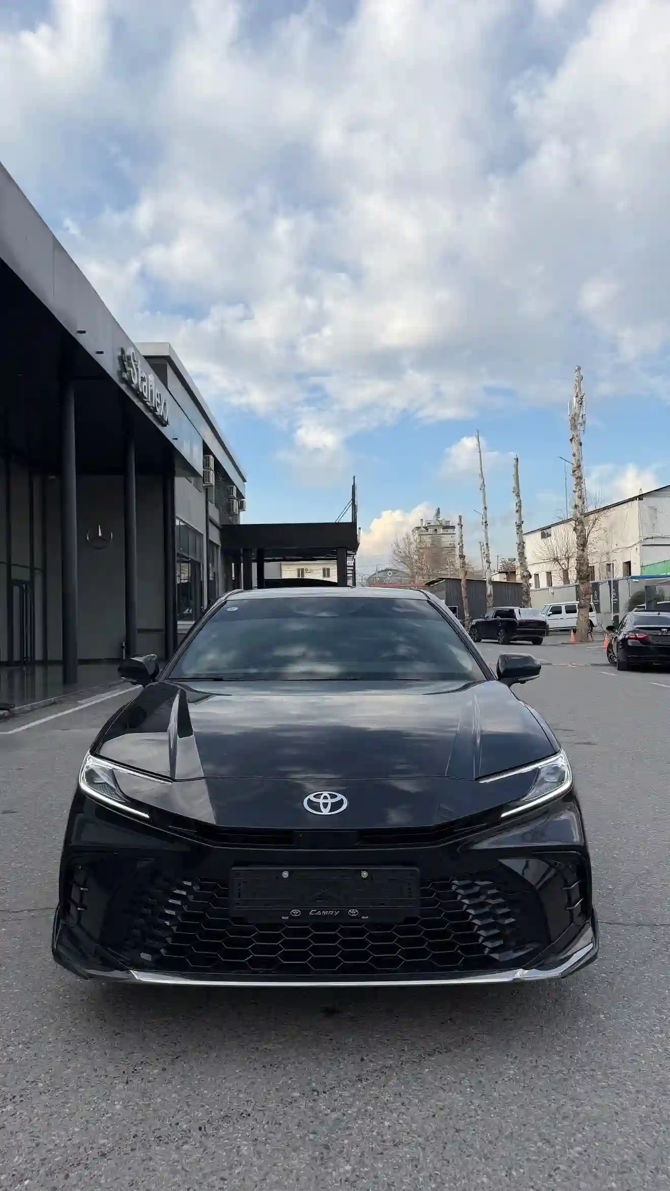 Toyota Camry 2025