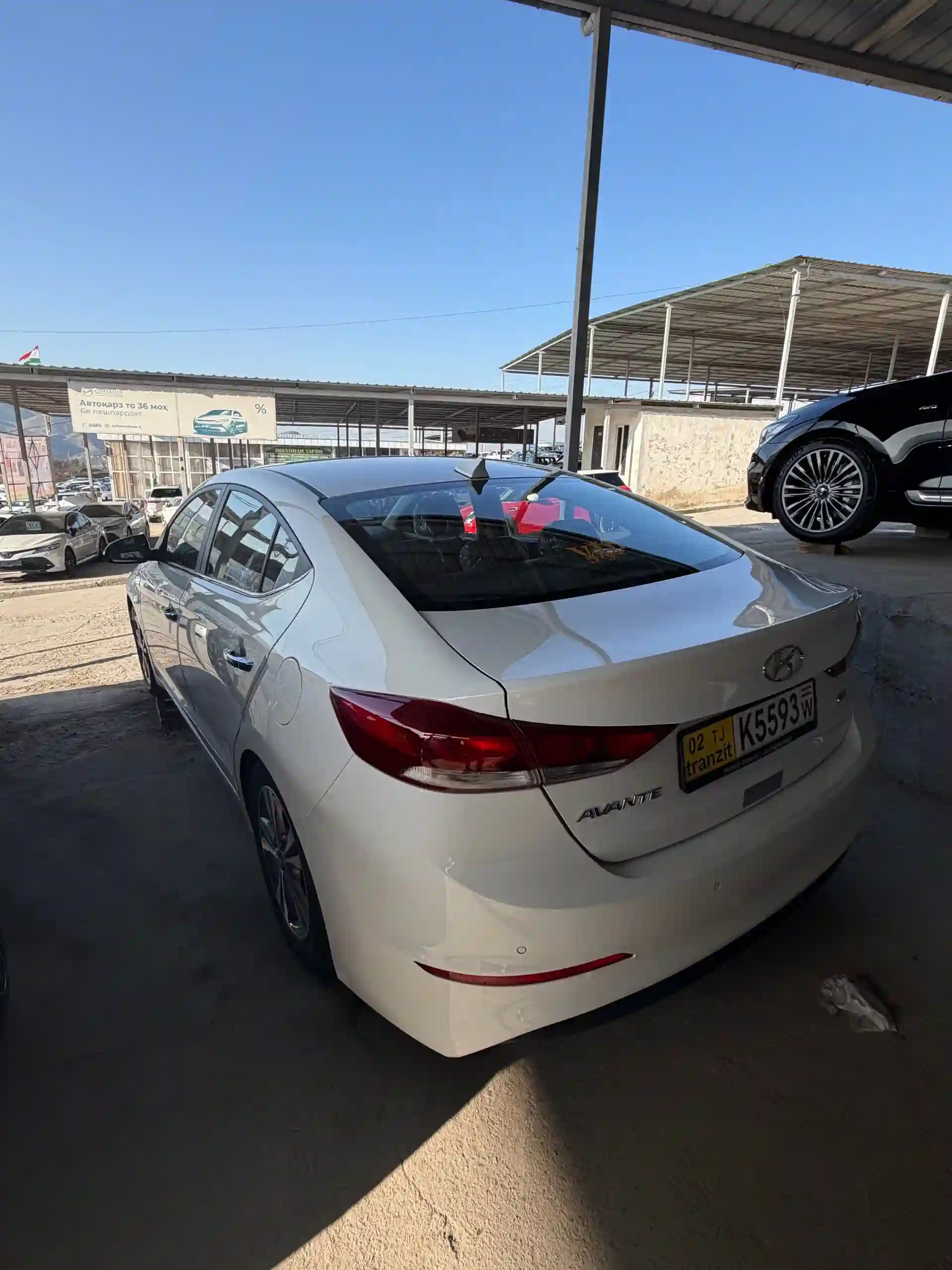 Hyundai Avante 2016