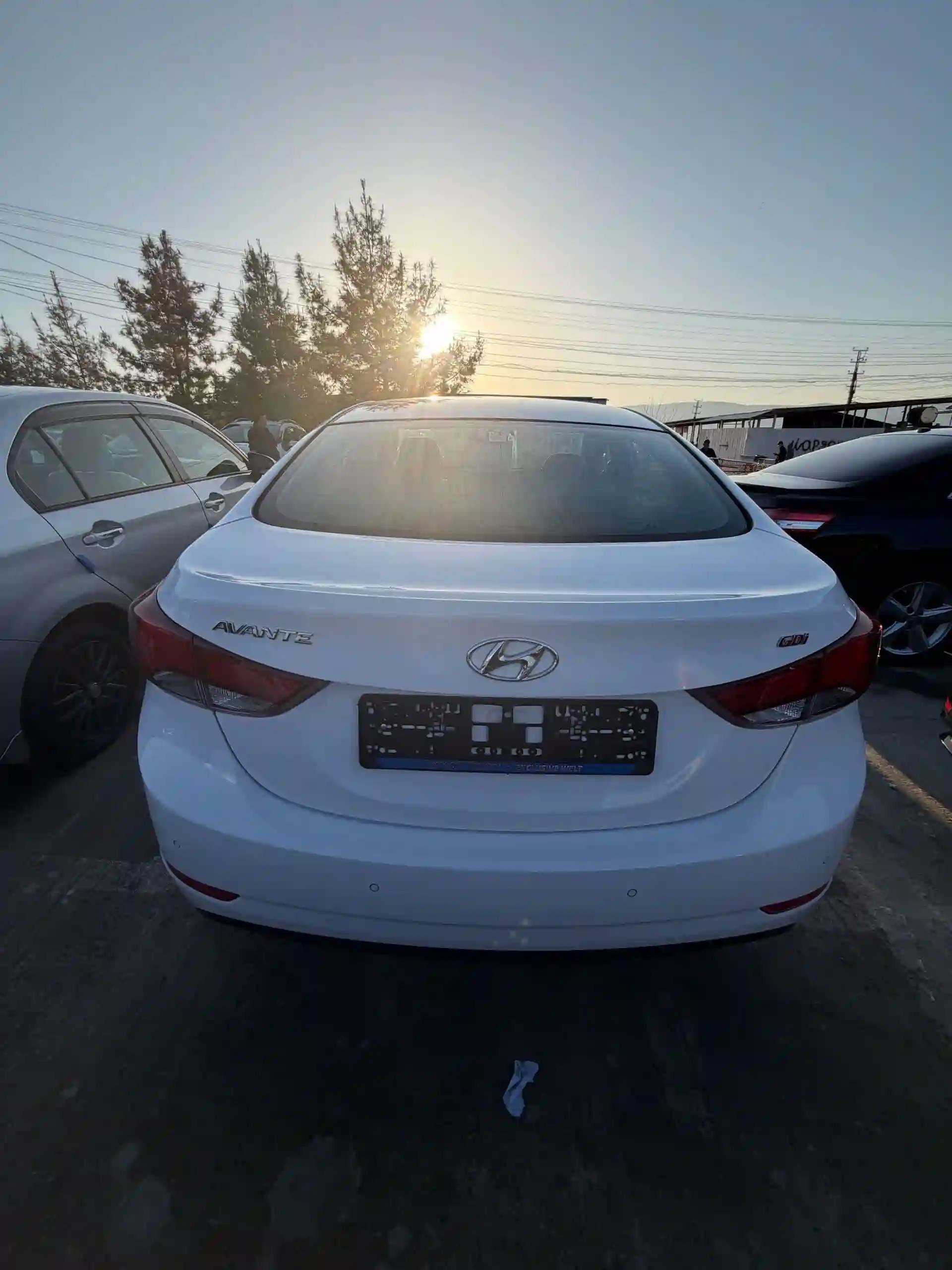 Hyundai Avante 2014