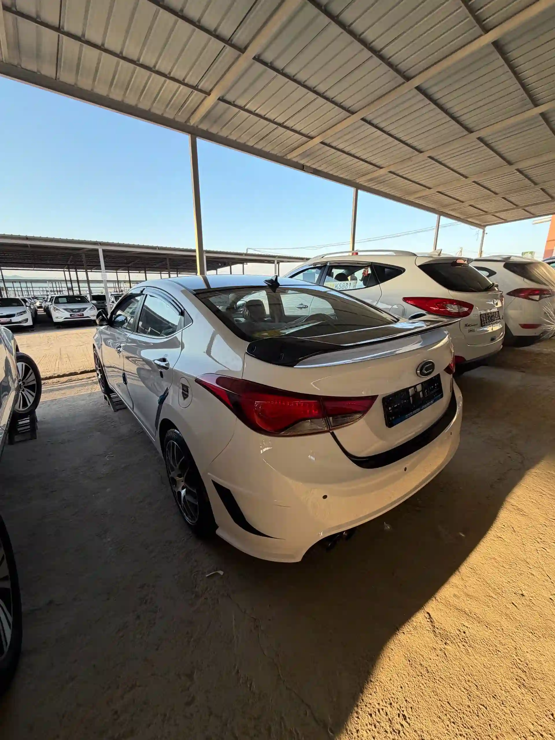Hyundai Avante 2014