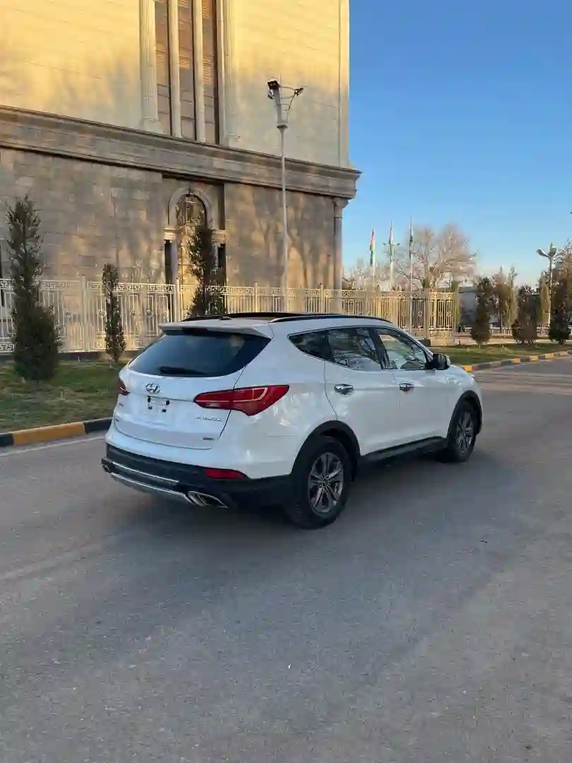 Hyundai Santa fe 2017 — миниатюра 3