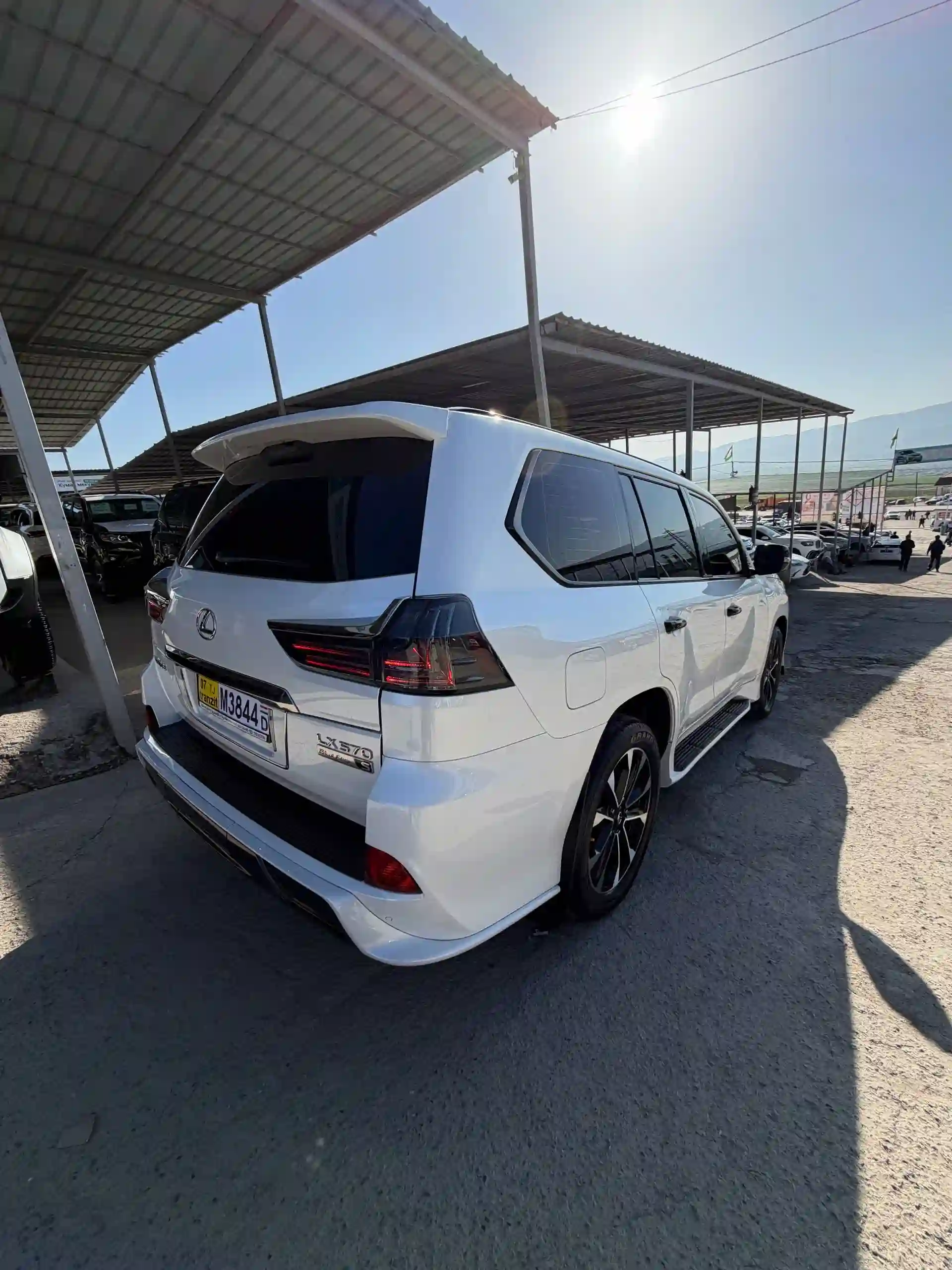 Lexus Lx series 2019 — миниатюра 2