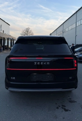 Zeekr 9X 2025