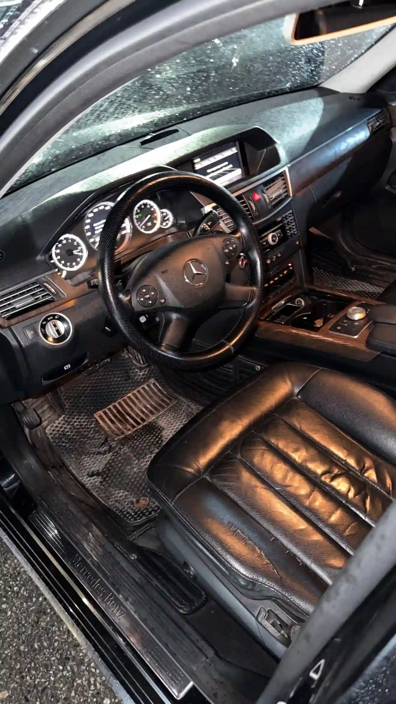 Mercedes-benz E class 2012