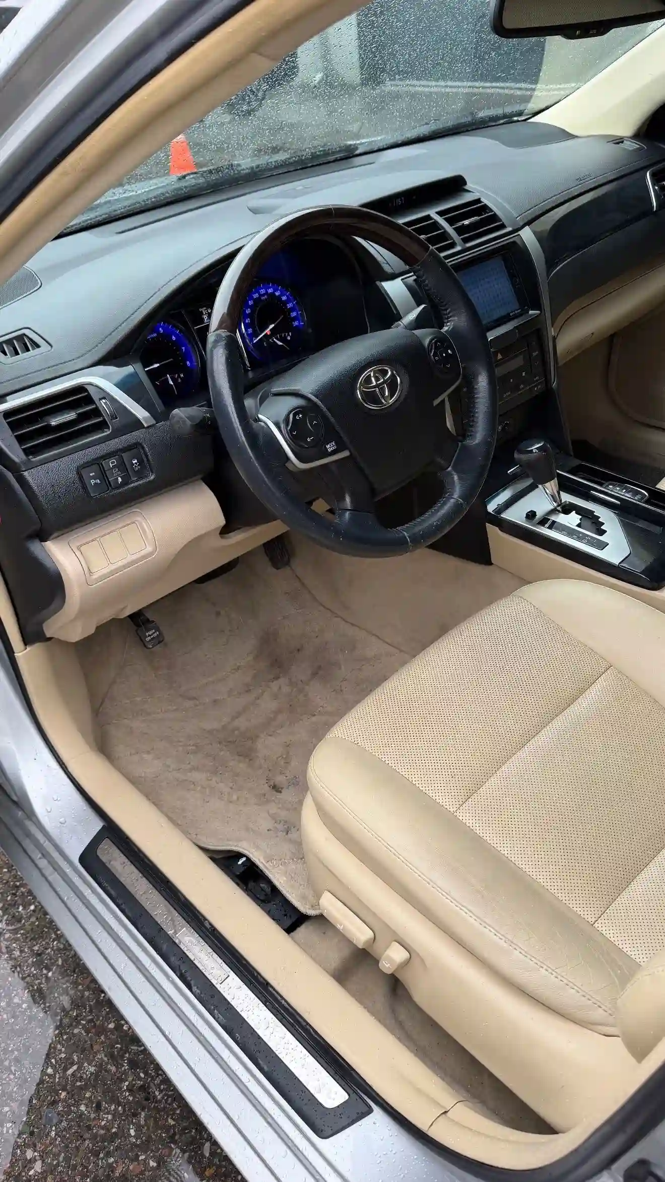 Toyota Camry 2015