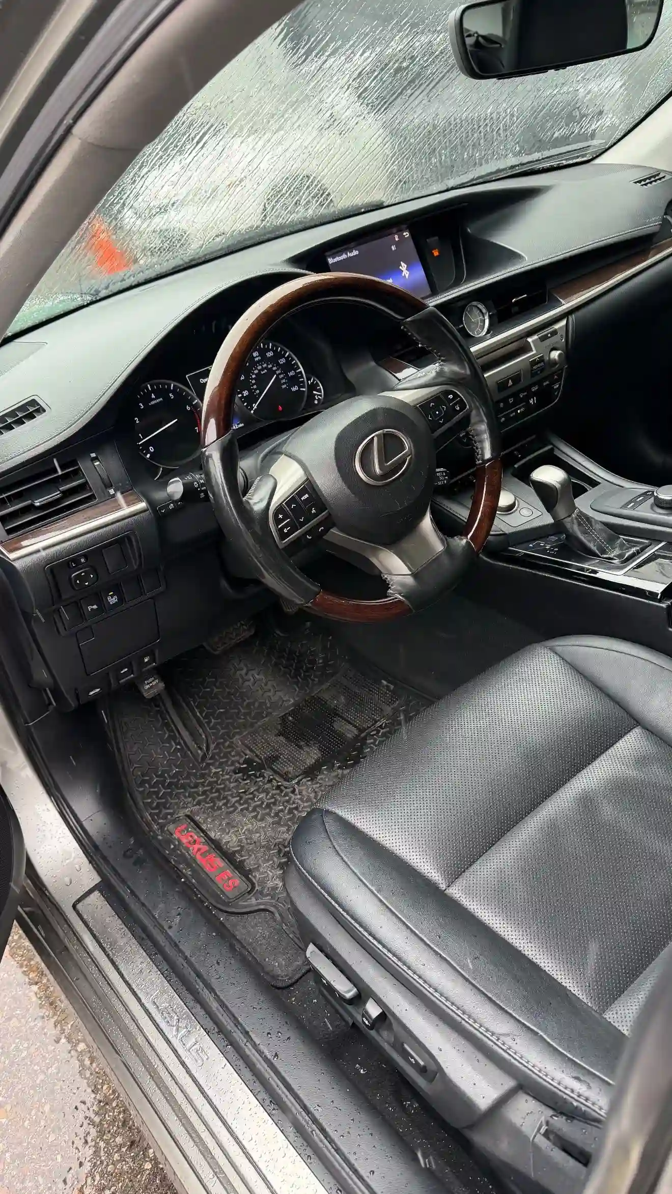 Lexus Es series 2016