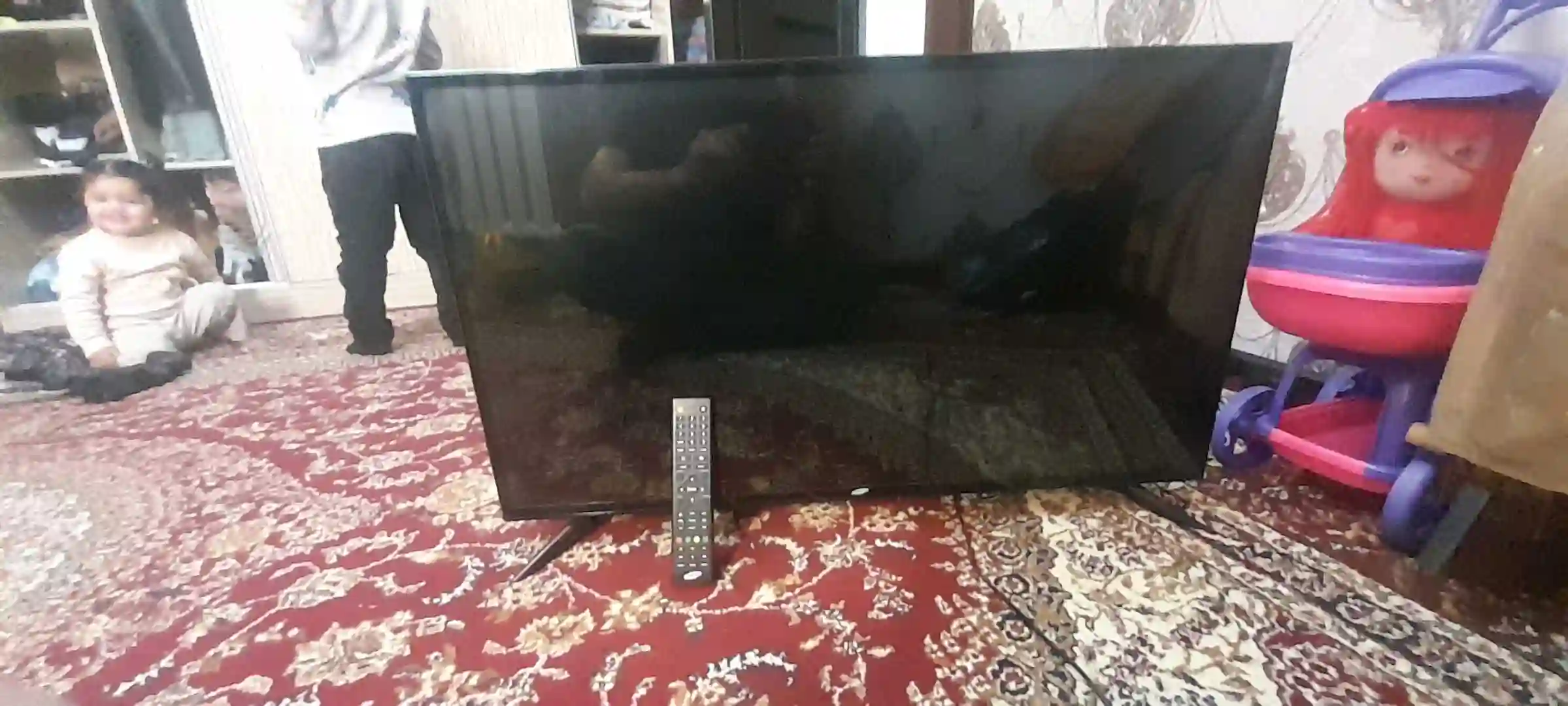 Телевизор Samsung 43