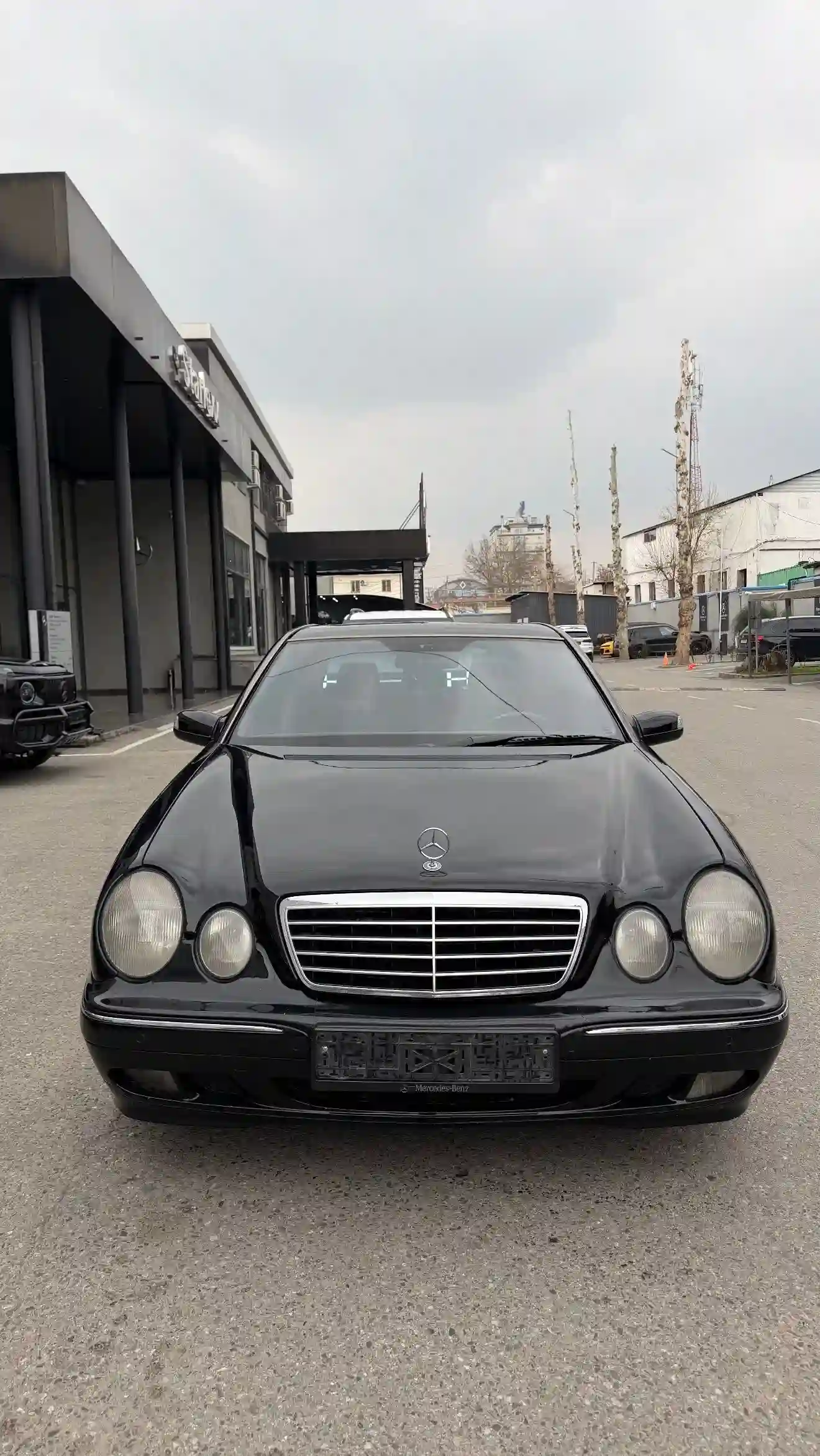 Mercedes-benz E class 2002