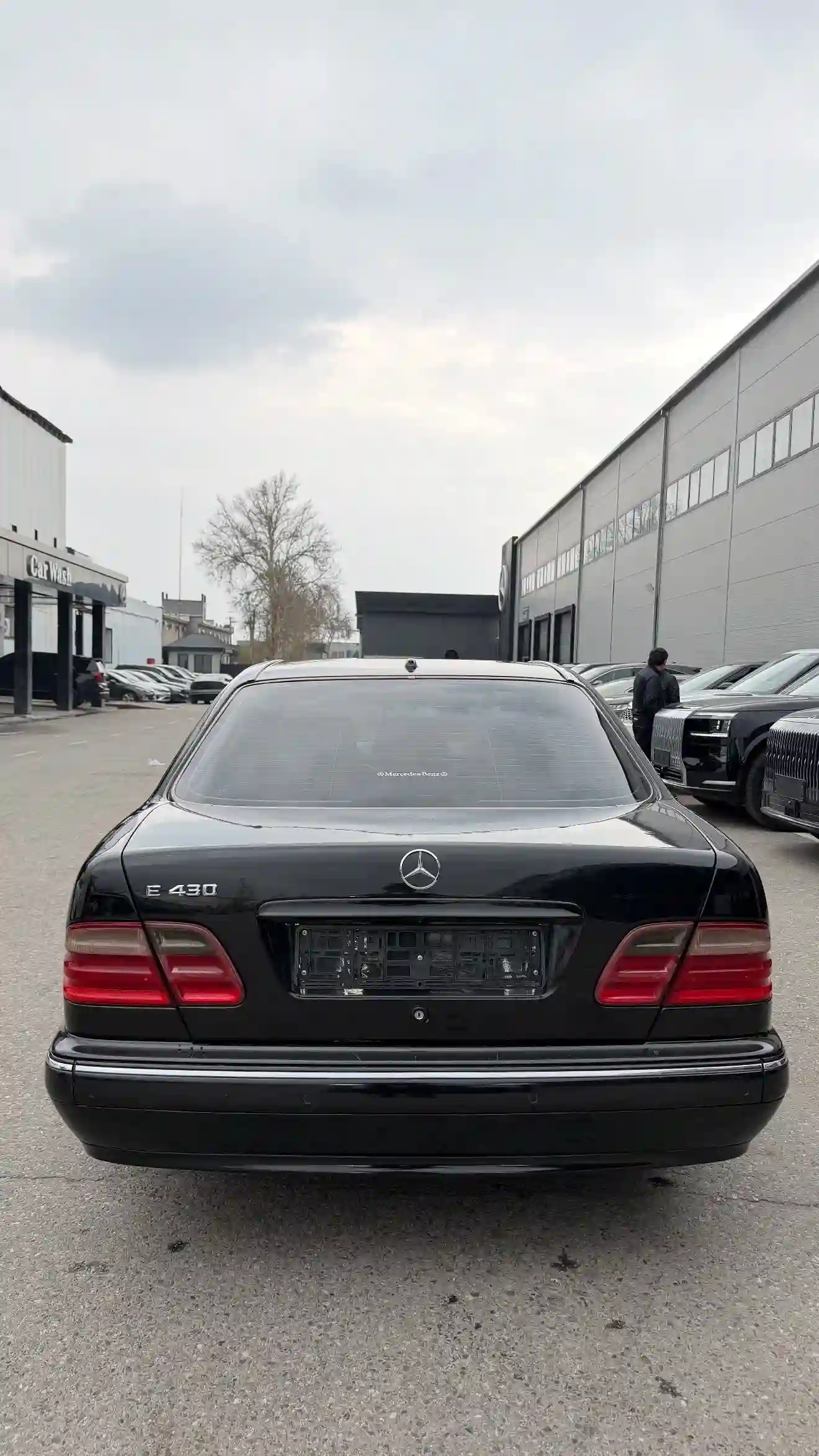 Mercedes-benz E class 2002 — миниатюра 3