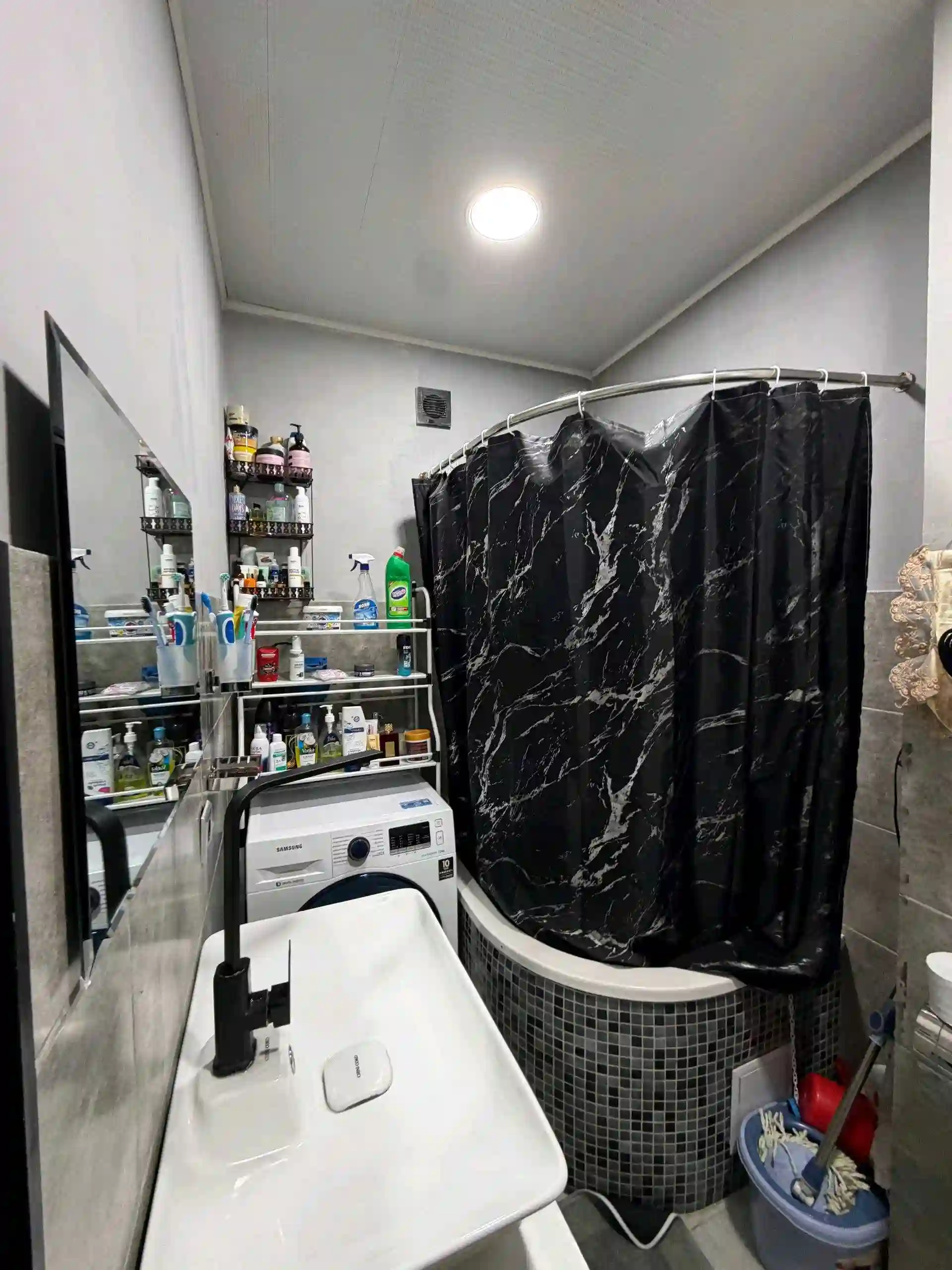 3-к квартира, 11 этаж, 50 м², Шохмансур
