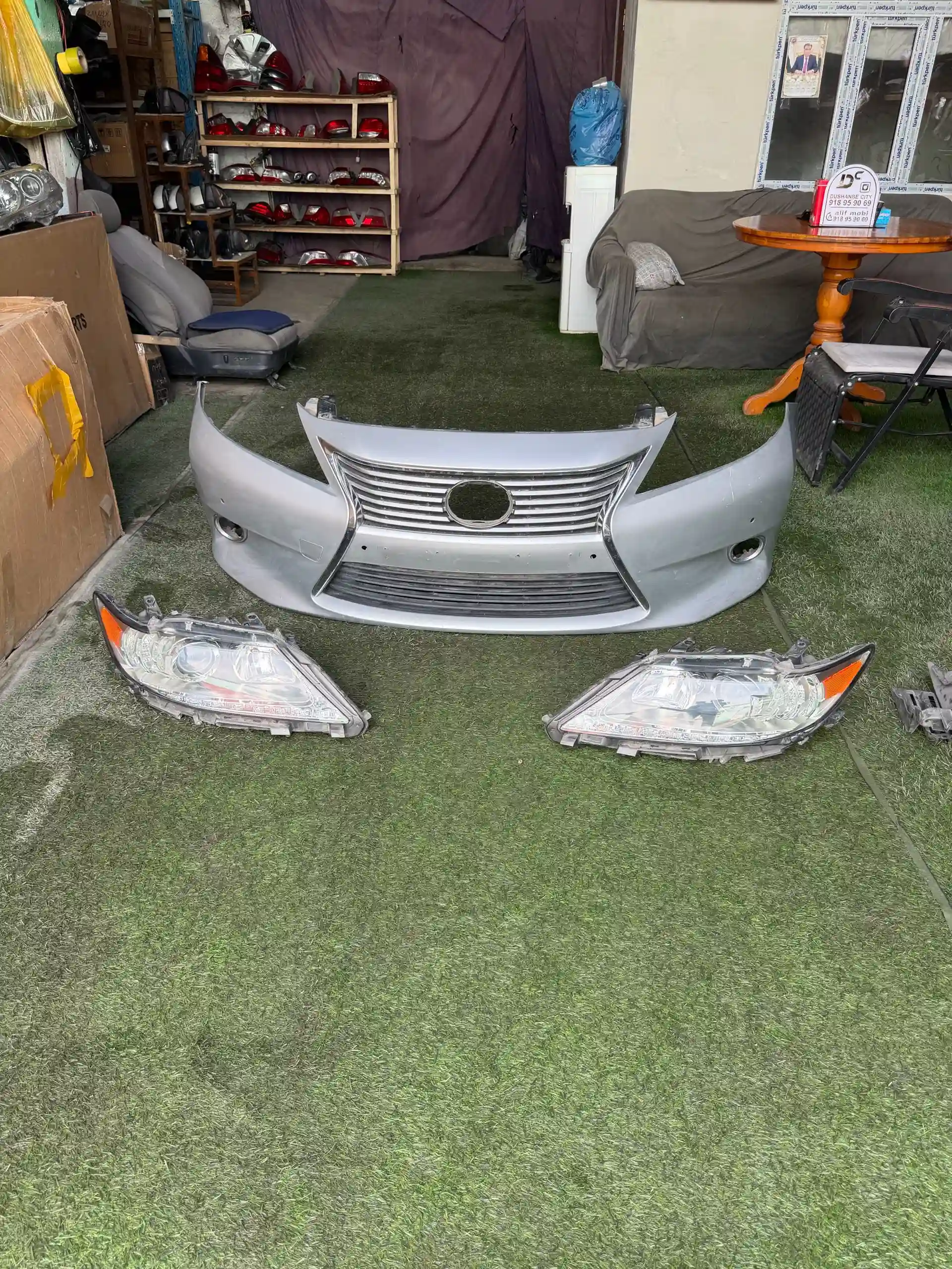 бампер на Leksus 