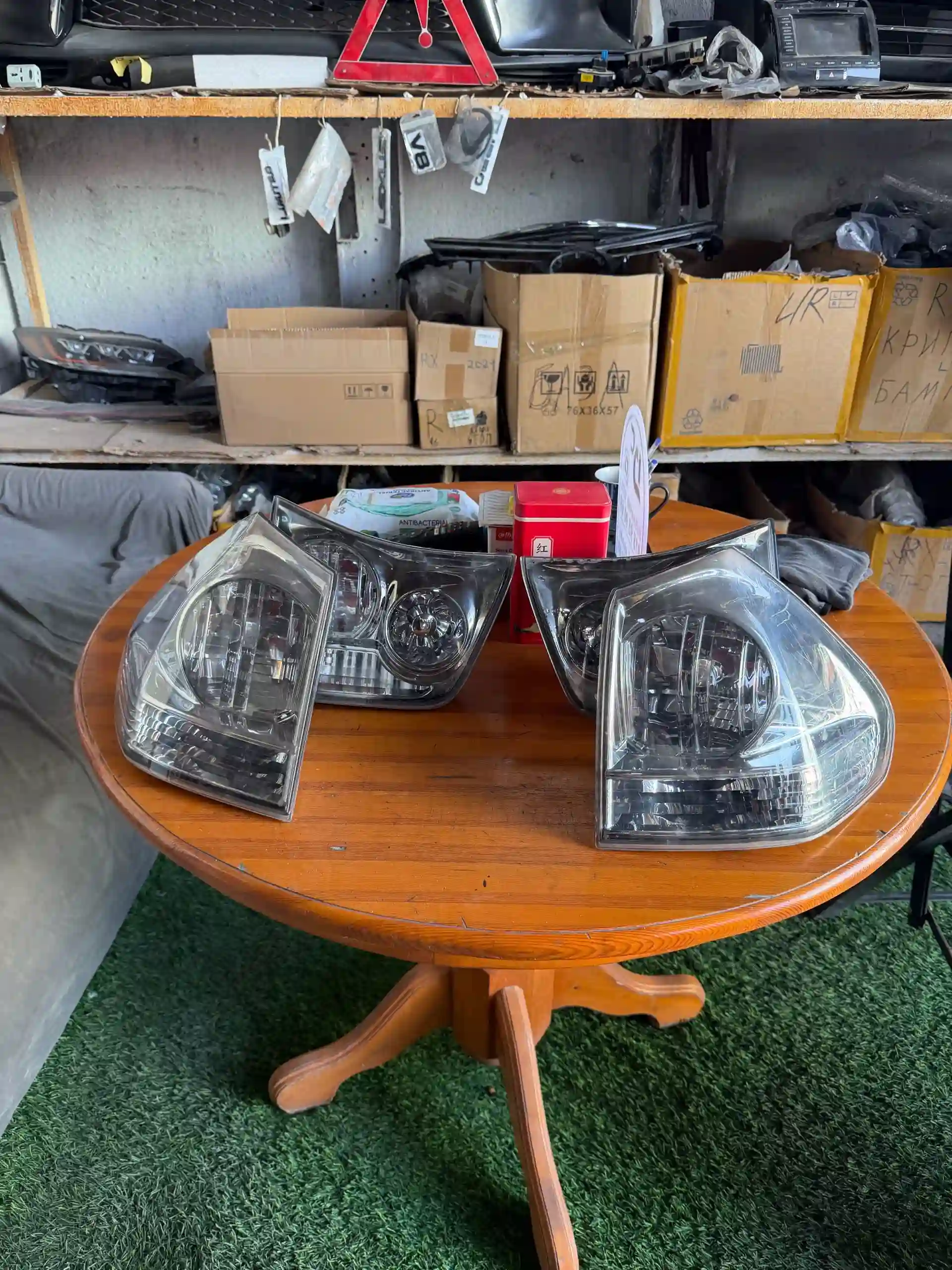 задны стоп на Leksus 