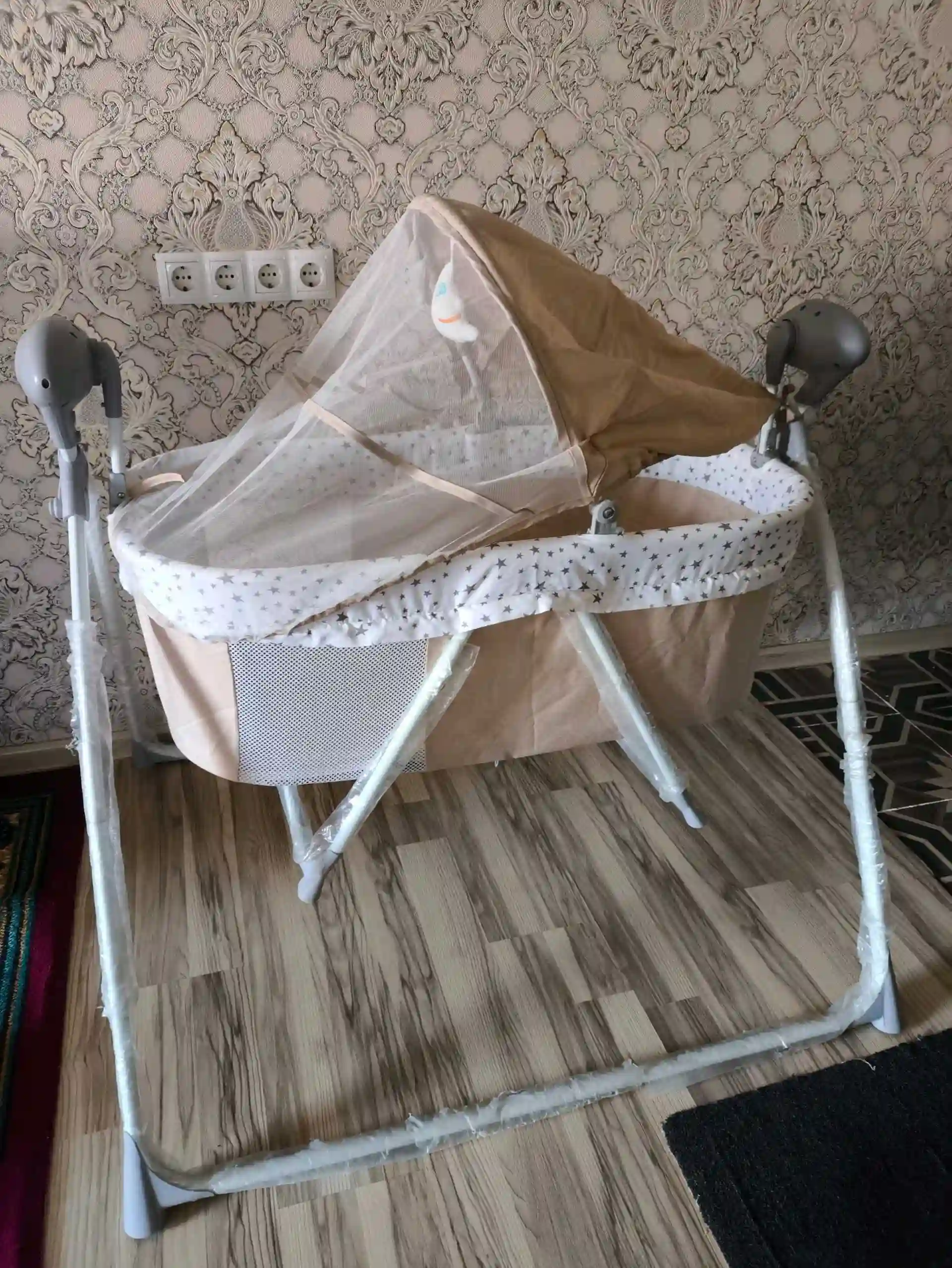 Электронный колыбель 