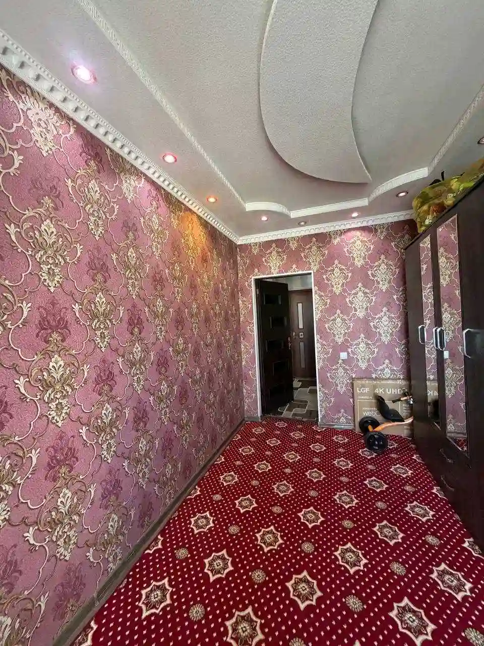 3-к квартира, 15 этаж, 65 м², Цирк