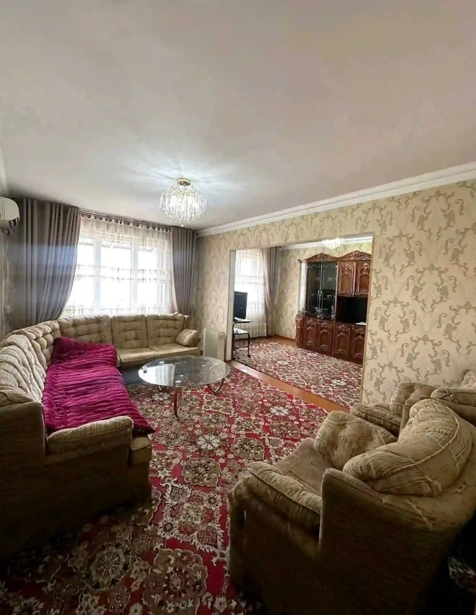 3-к квартира, 4 этаж, 80 м², Фирдавси