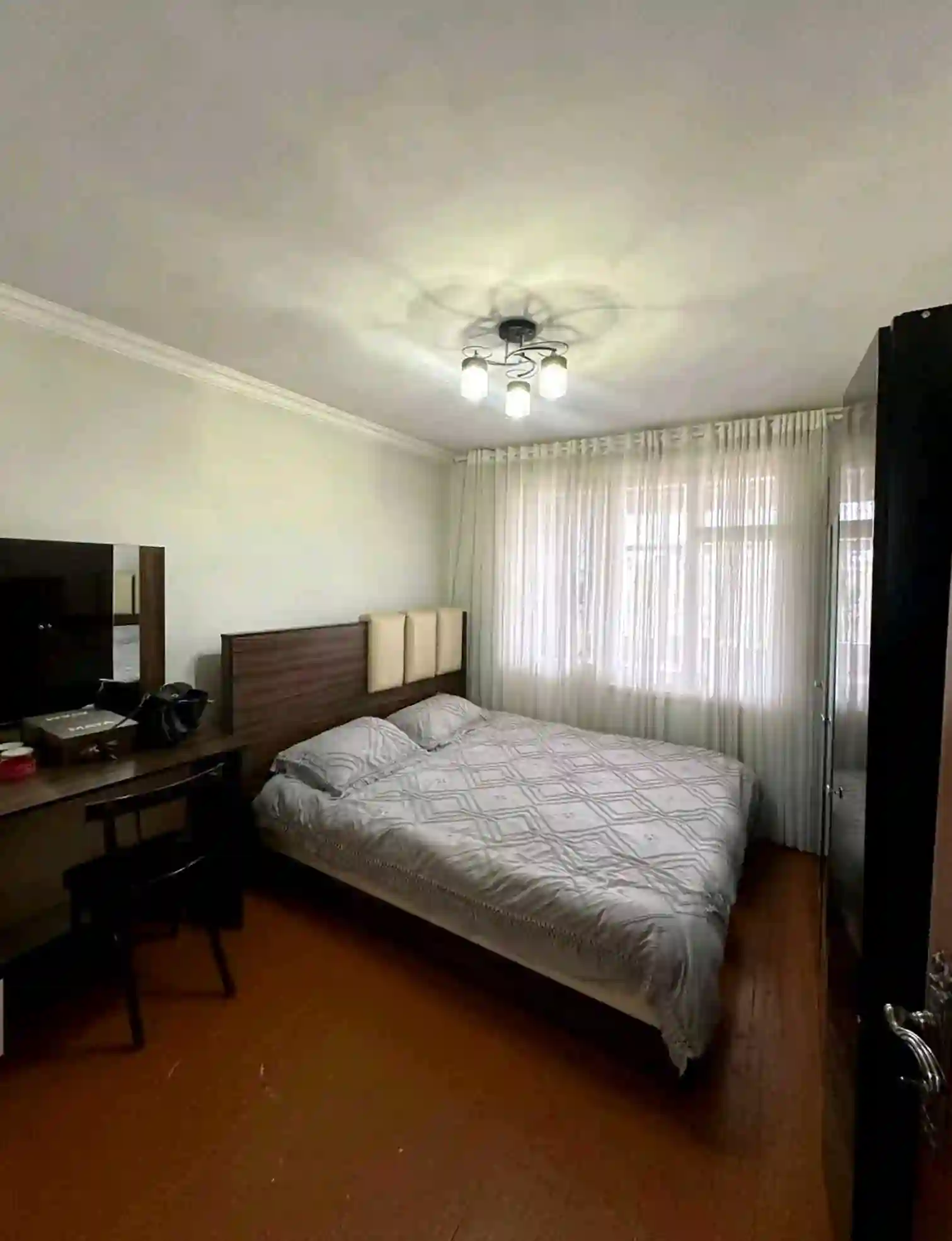 3-к квартира, 4 этаж, 80 м², Фирдавси