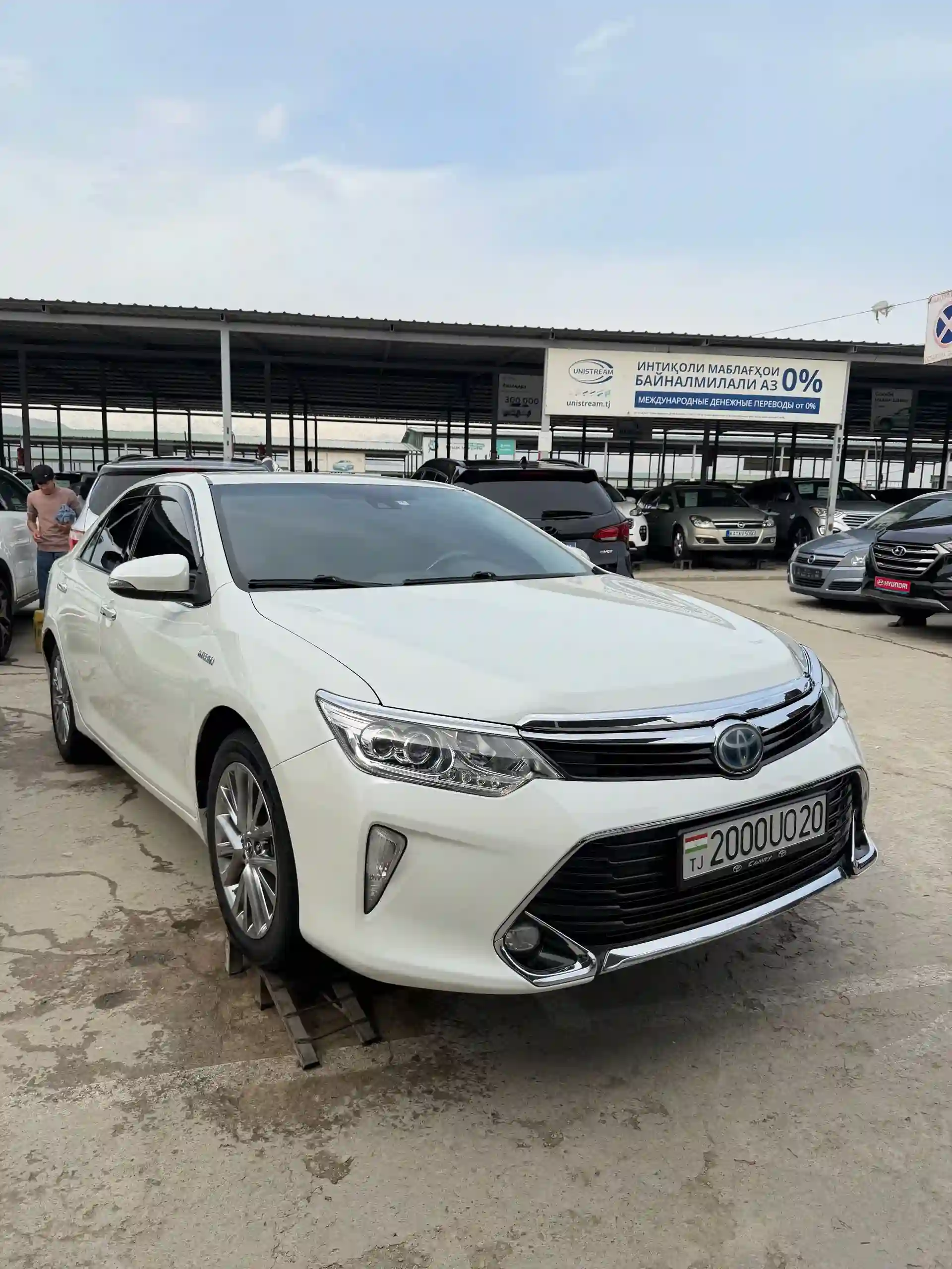 Toyota Camry 2016