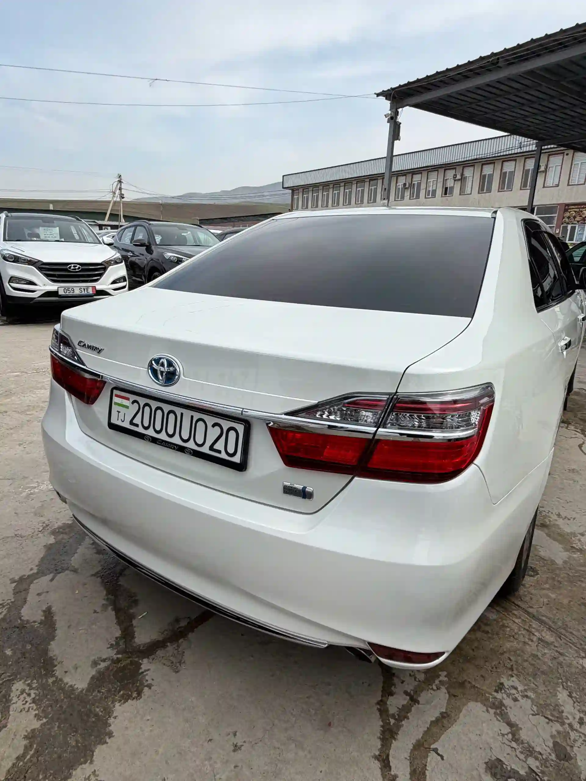 Toyota Camry 2016