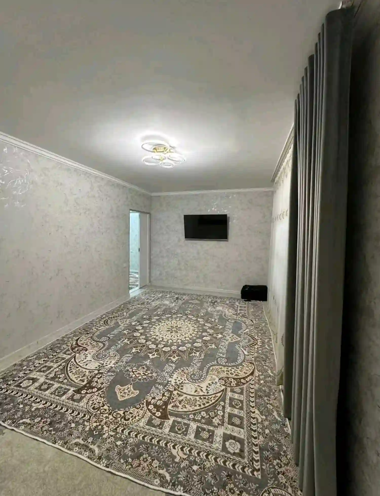 3-к квартира, 8 этаж, 66 м², И.Сомони