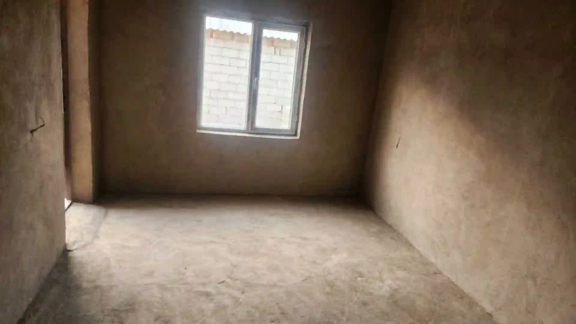 1 этажный, 3-комн. дом, 50 м², 2 соток, гиссар