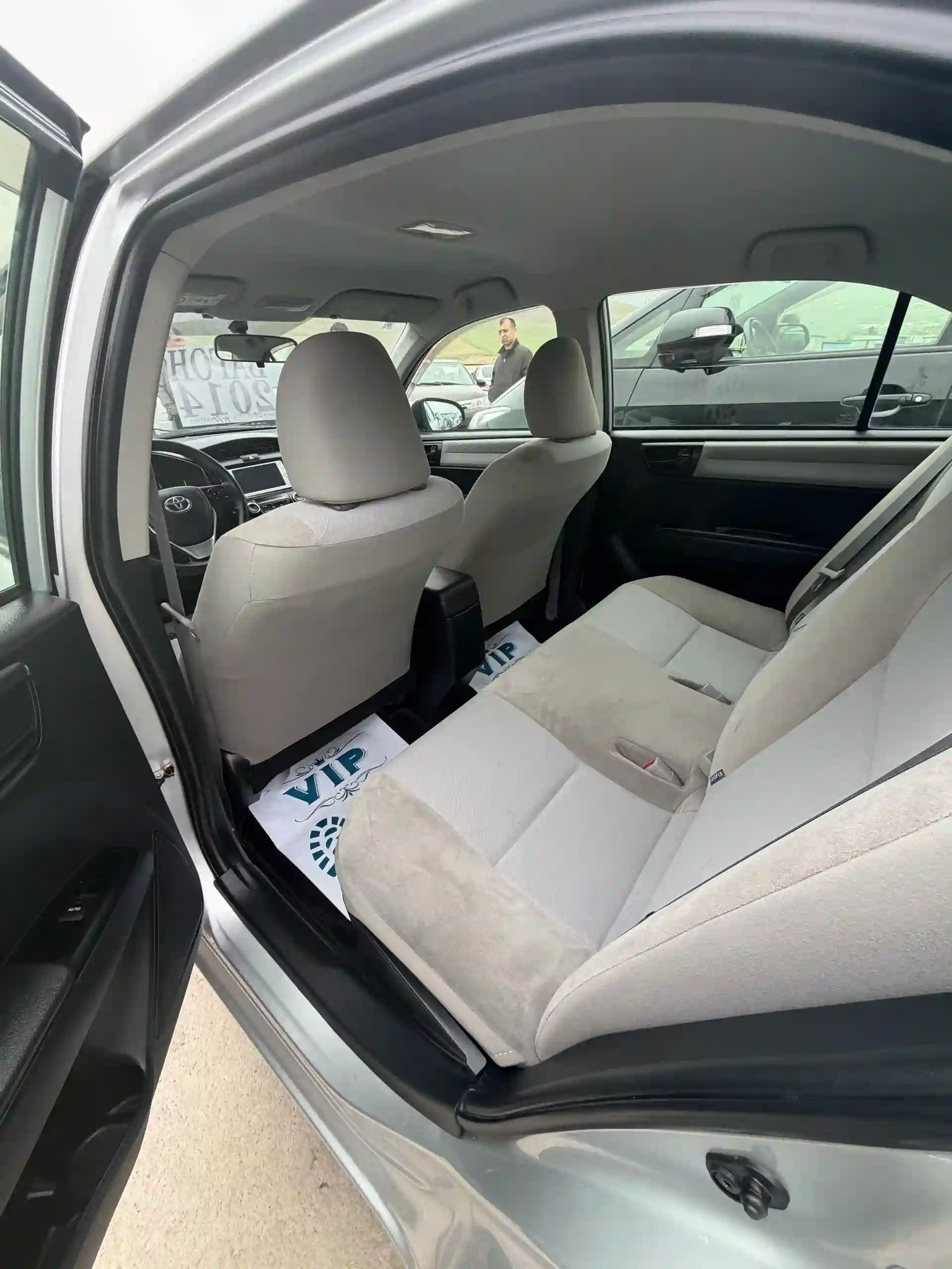 Toyota Hiace 2014