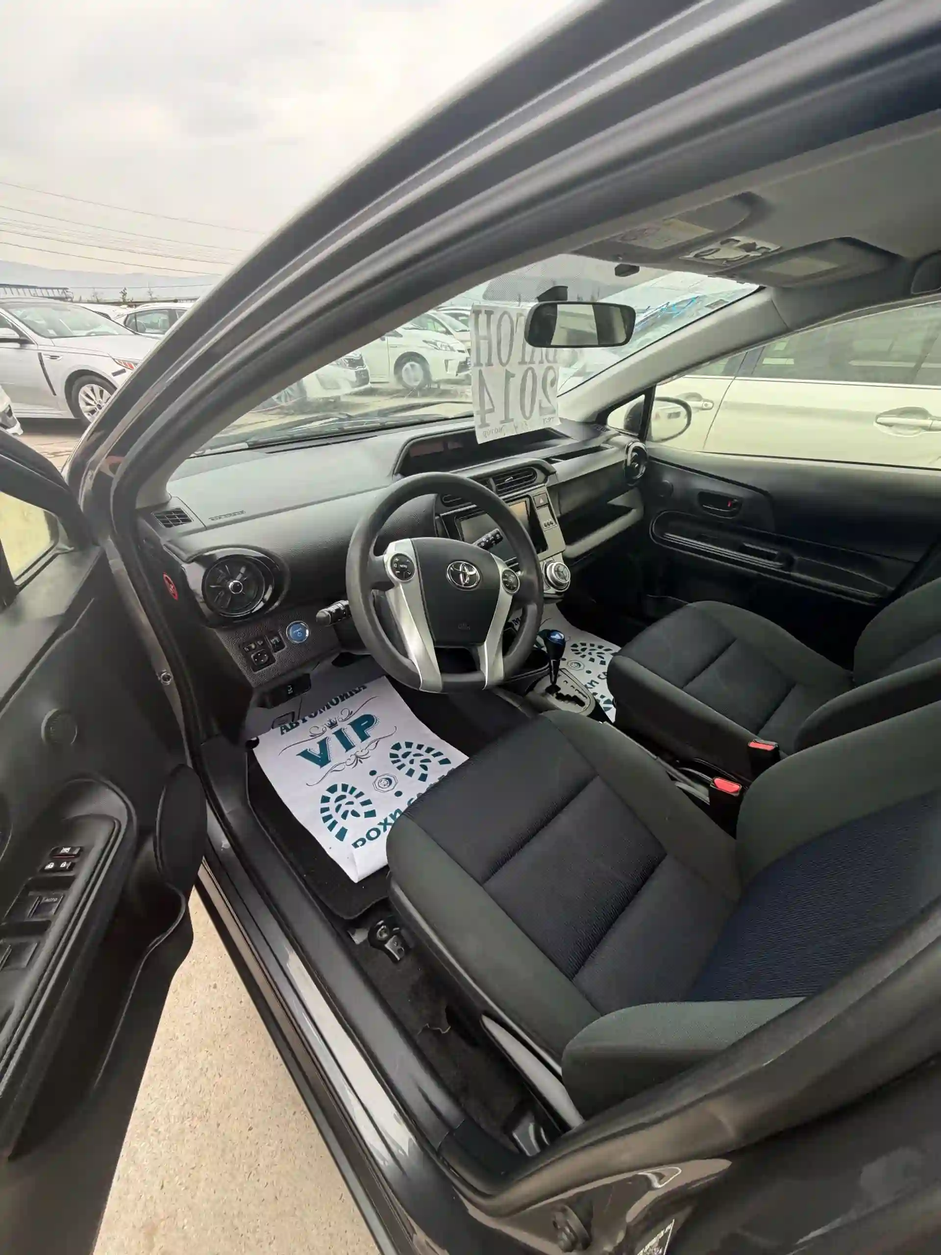 Toyota Aqua 2014 — миниатюра 6