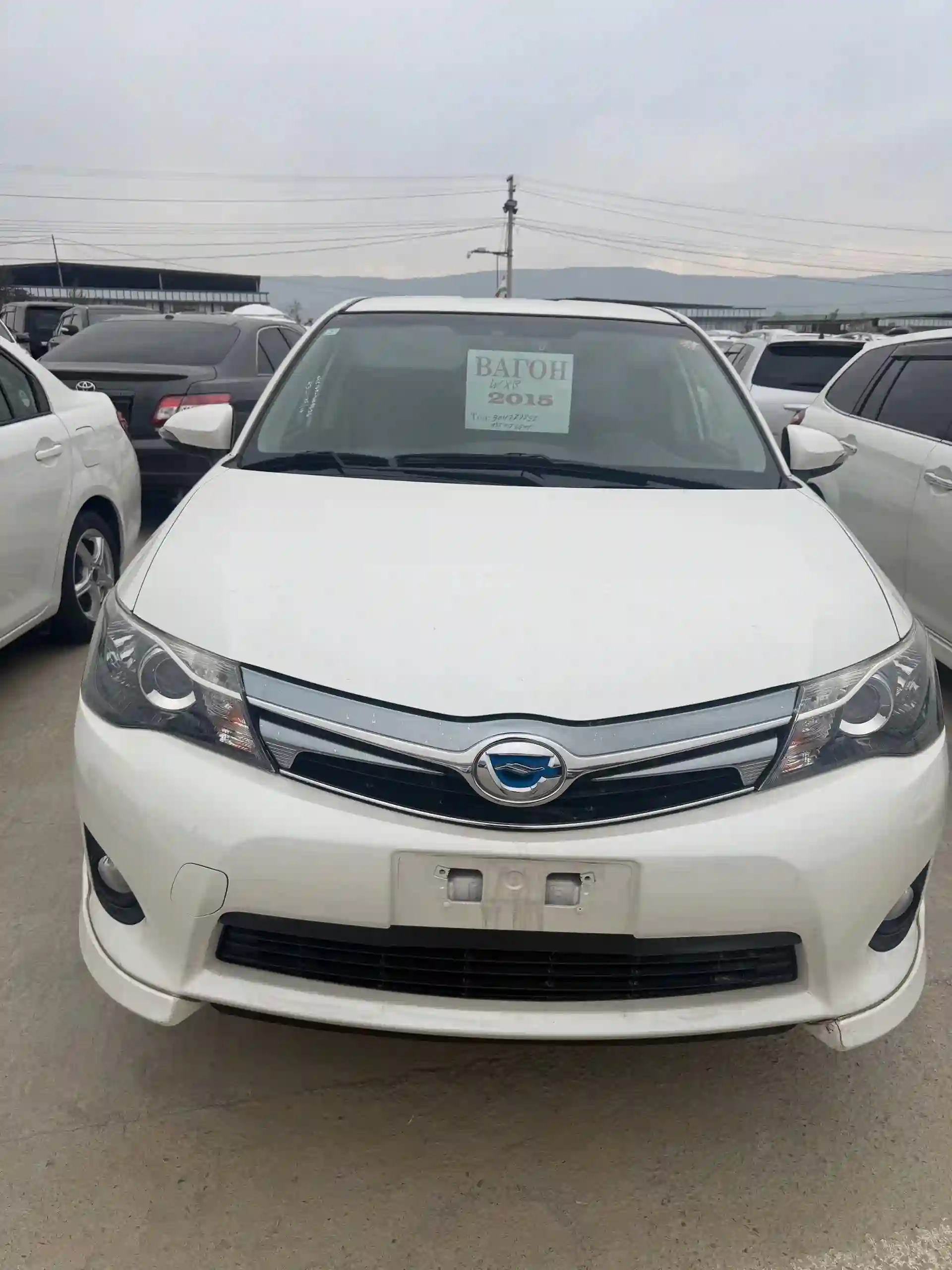 Toyota Fielder 2015