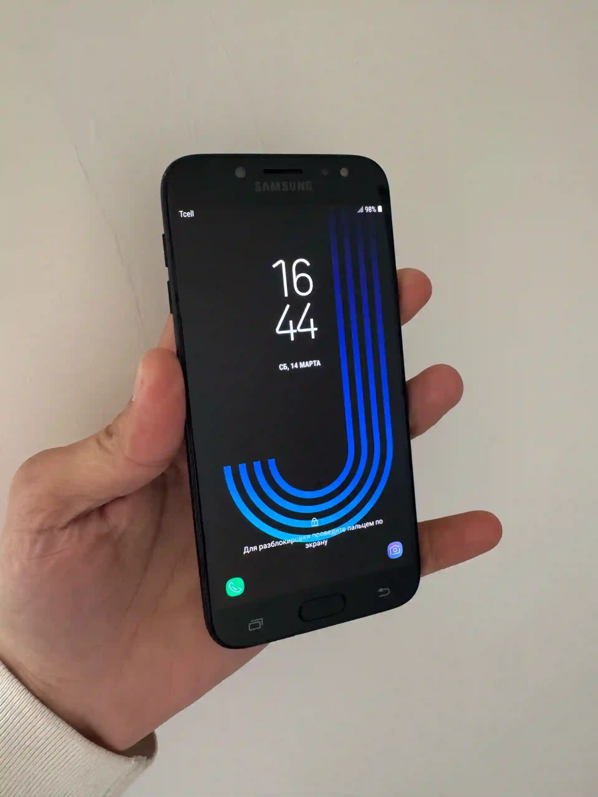 Samsung Galaxy j7 16 gb