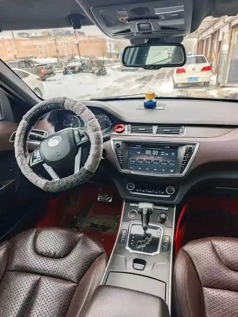 Landwind X7 2016