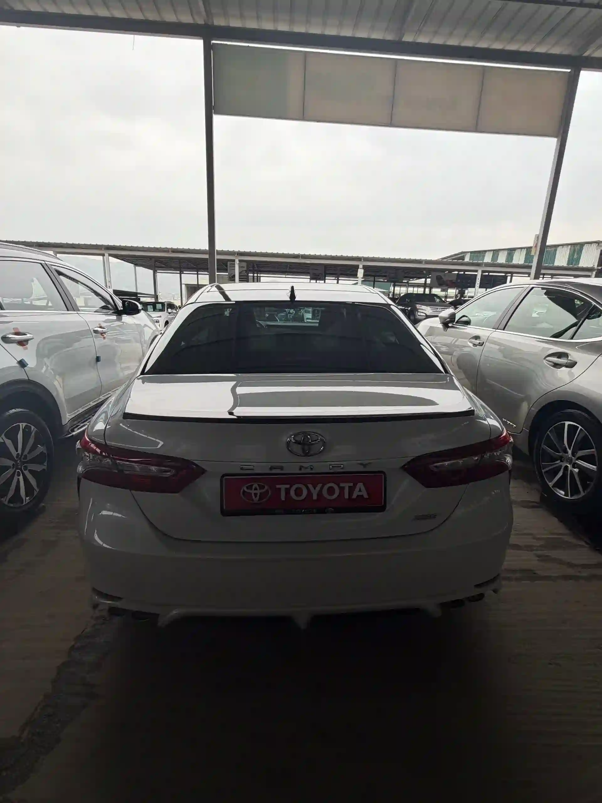 Toyota Camry 2019