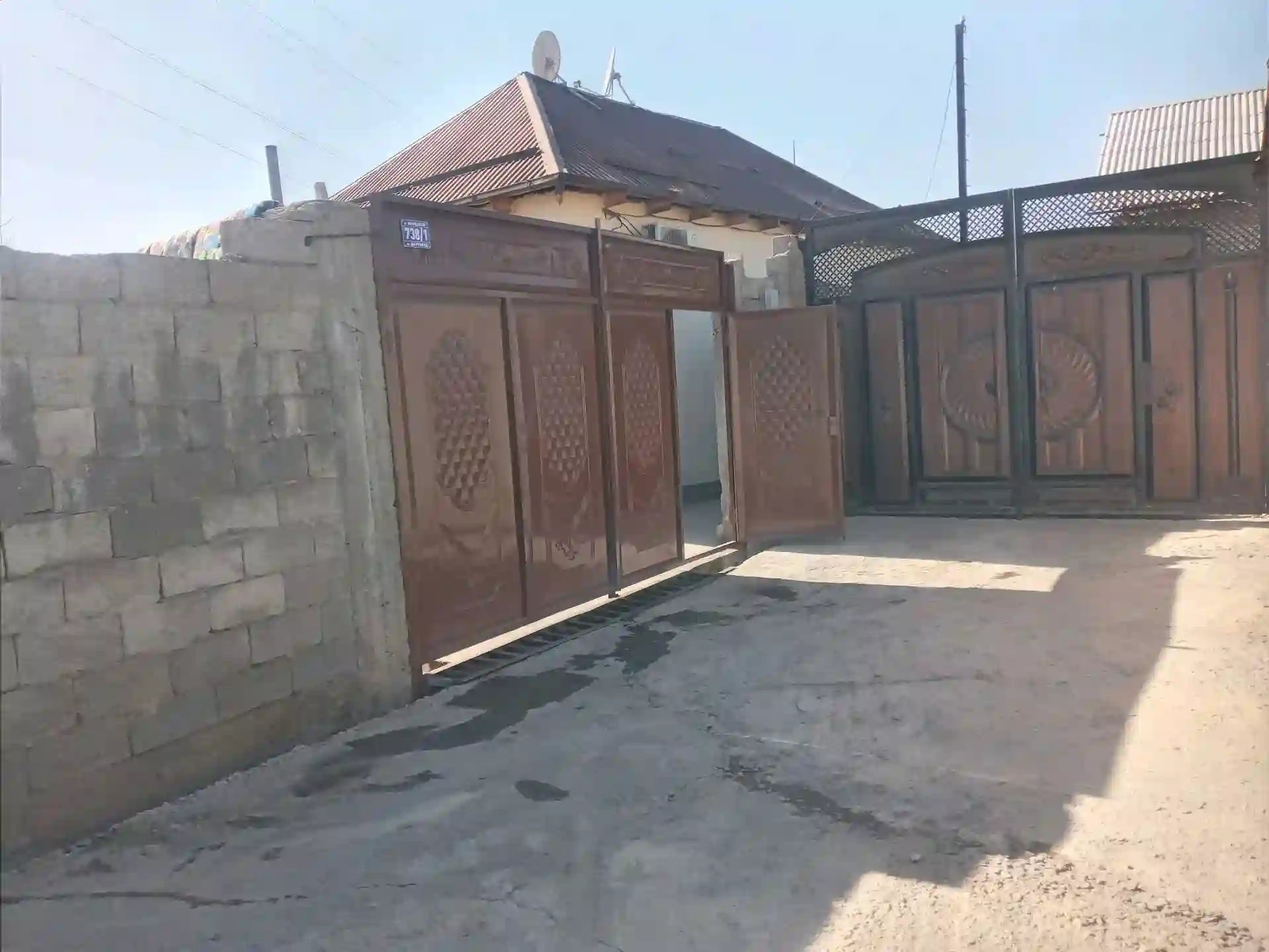 1 этажный, 7-комн. дом, 117 м², 4 соток, 4 соток, н.Фирдавси махалаи Дарёобод.