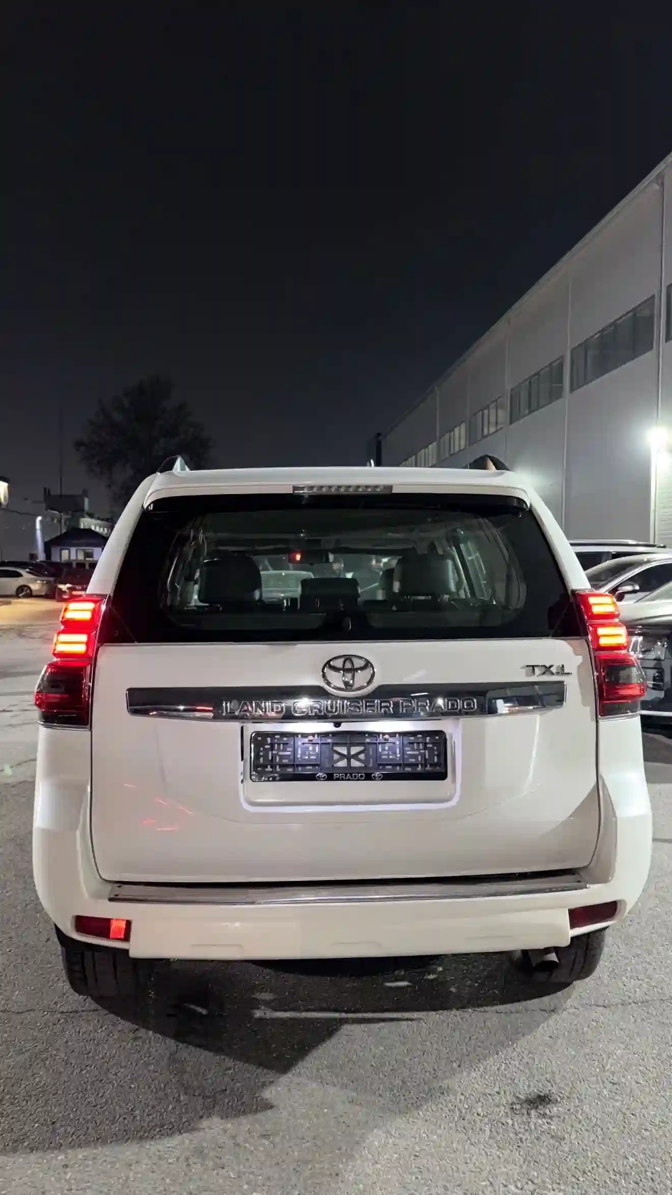 Toyota Land cruiser prado 2011