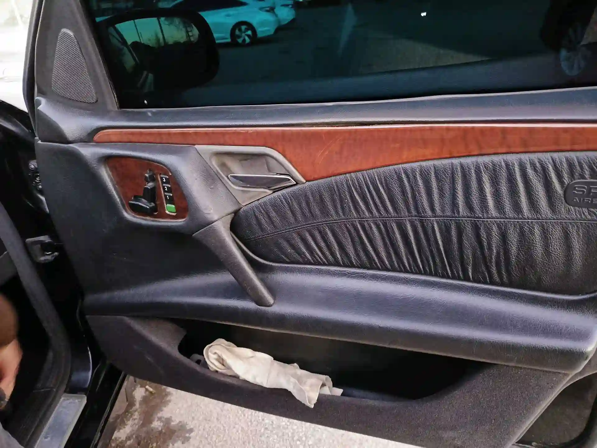 Mercedes-benz E class 2002
