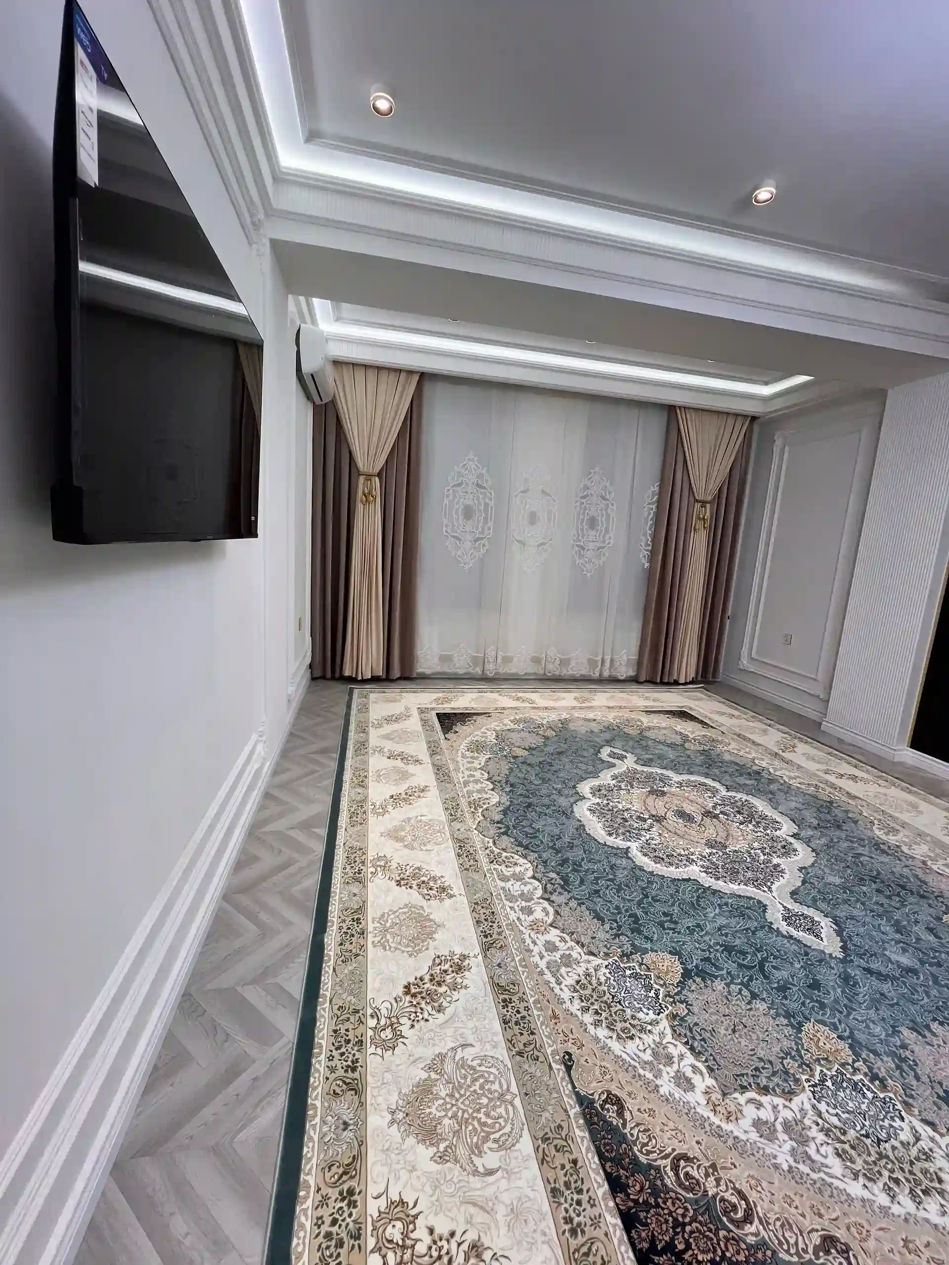 4-к квартира, 15 этаж, 107 м², Шохмансур