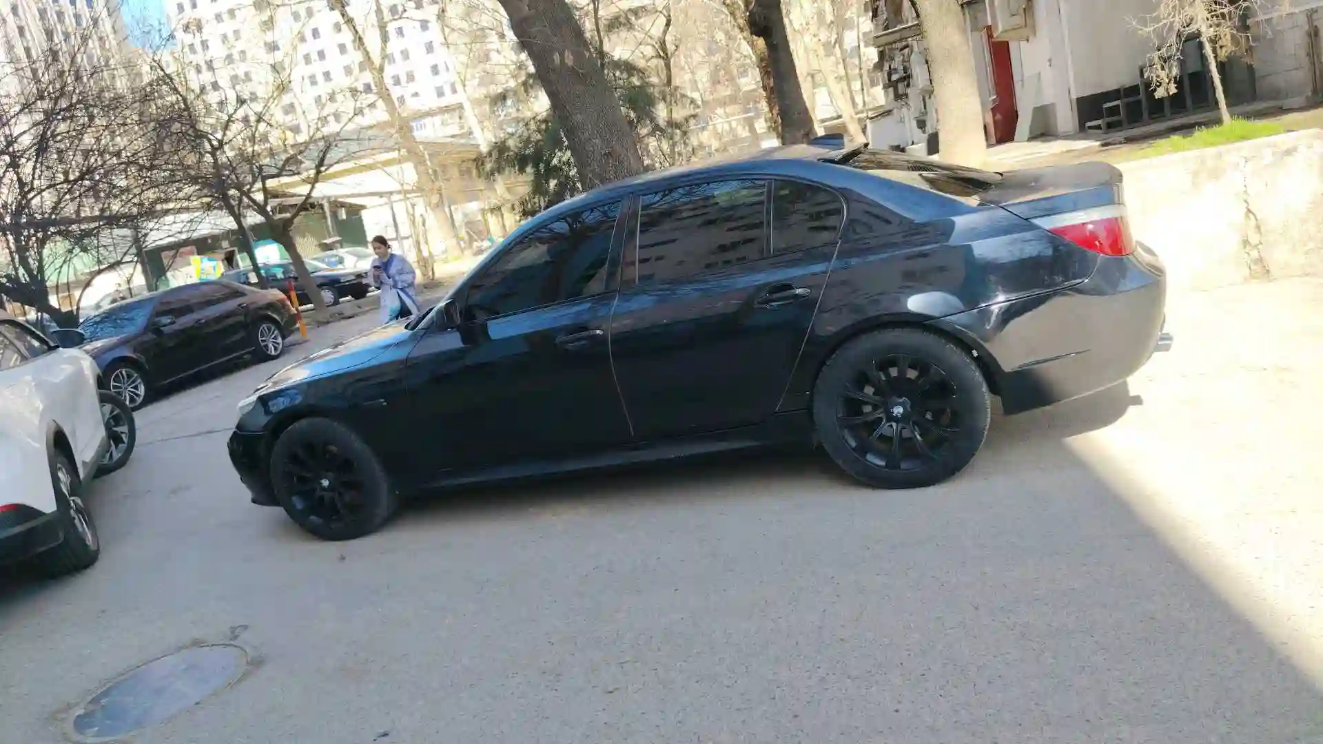 BMW M5 2005 — миниатюра 6