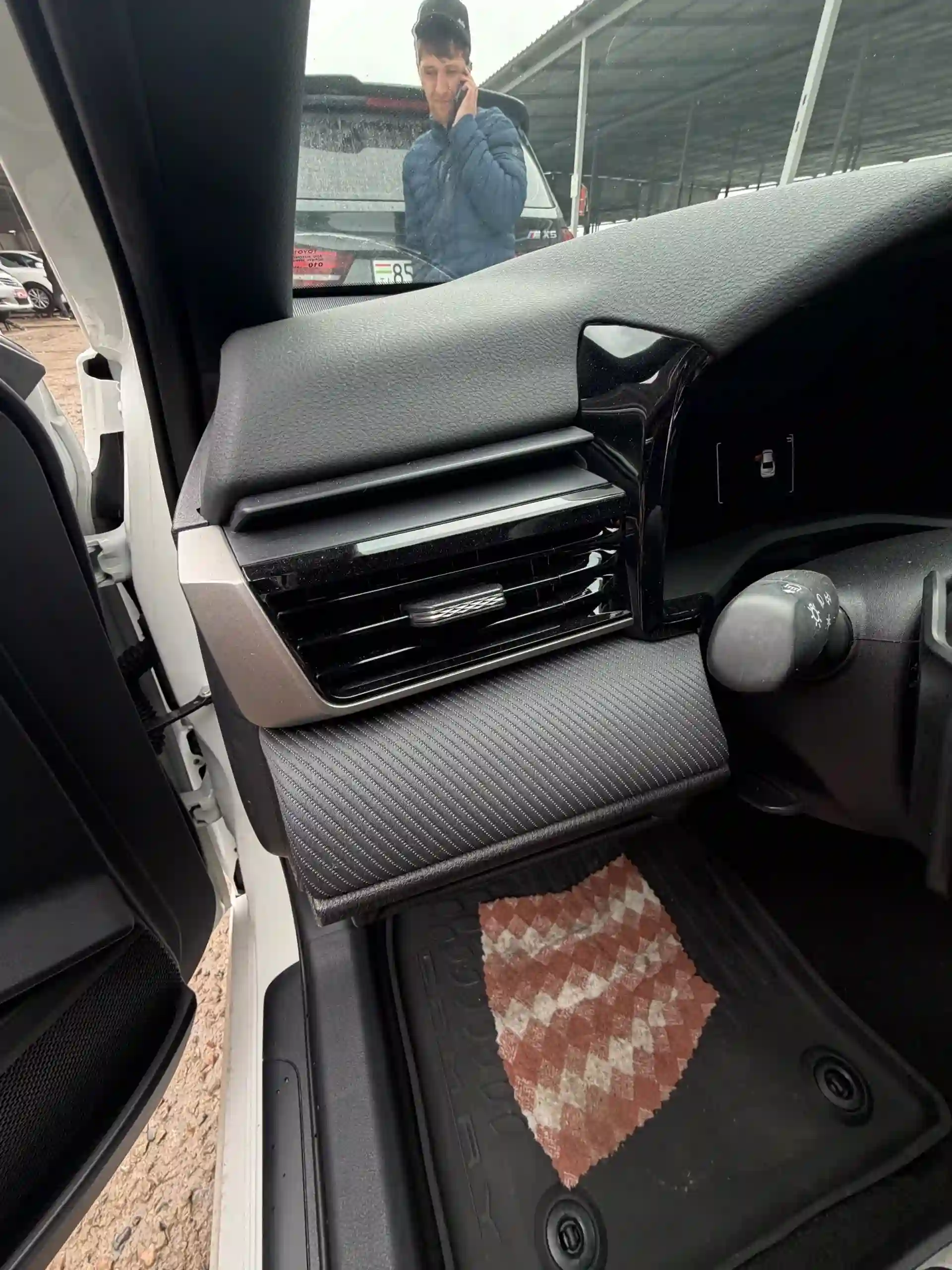 Toyota Camry 2025 — миниатюра 7
