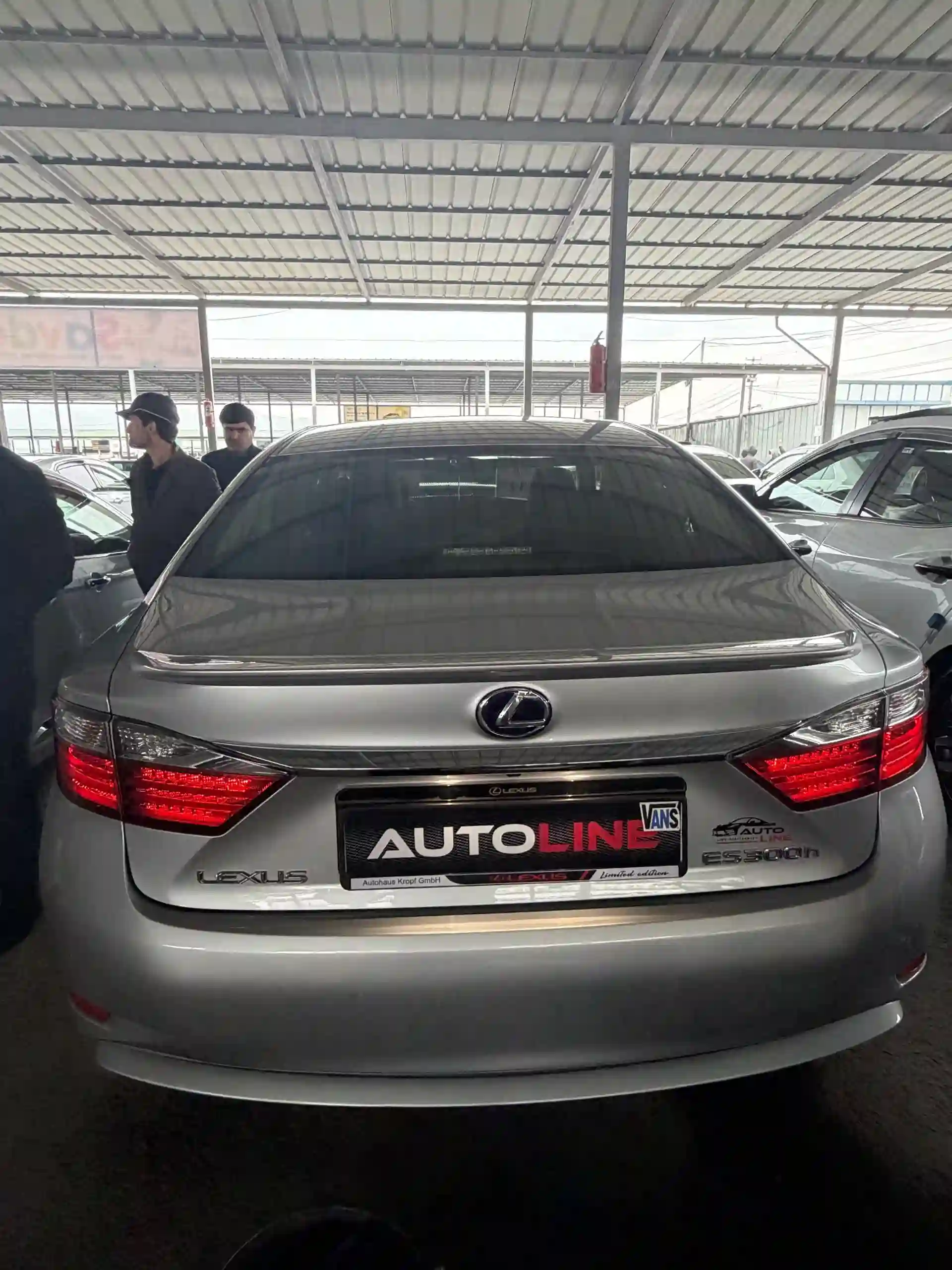 Lexus Es series 2015
