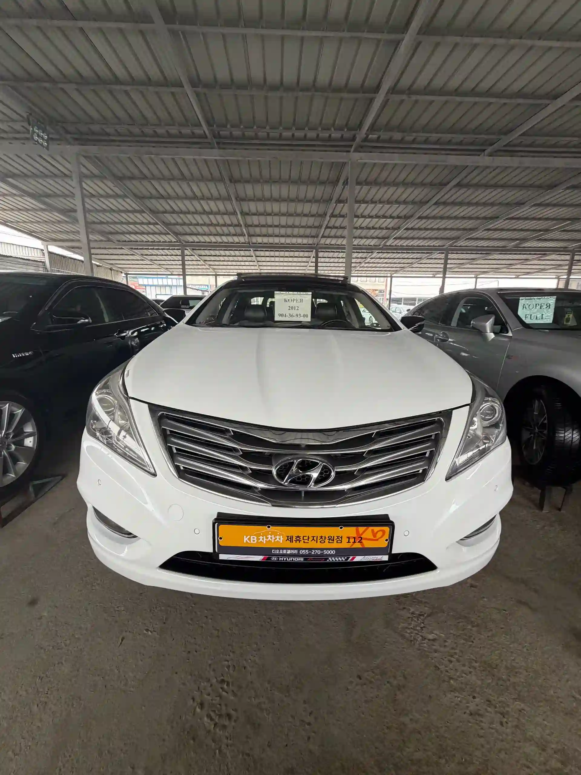 Hyundai Grandeur 2012