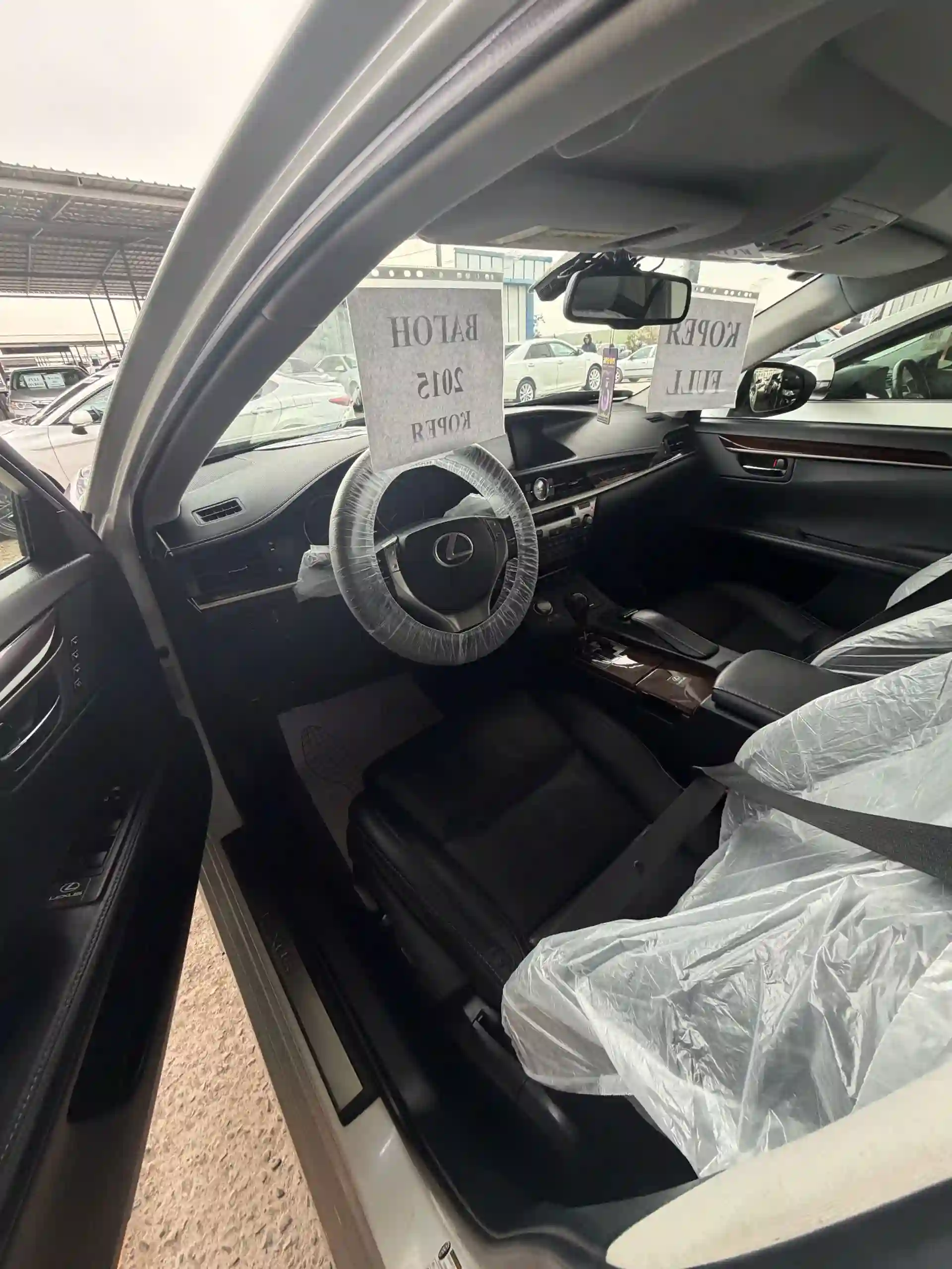 Lexus Es series 2015