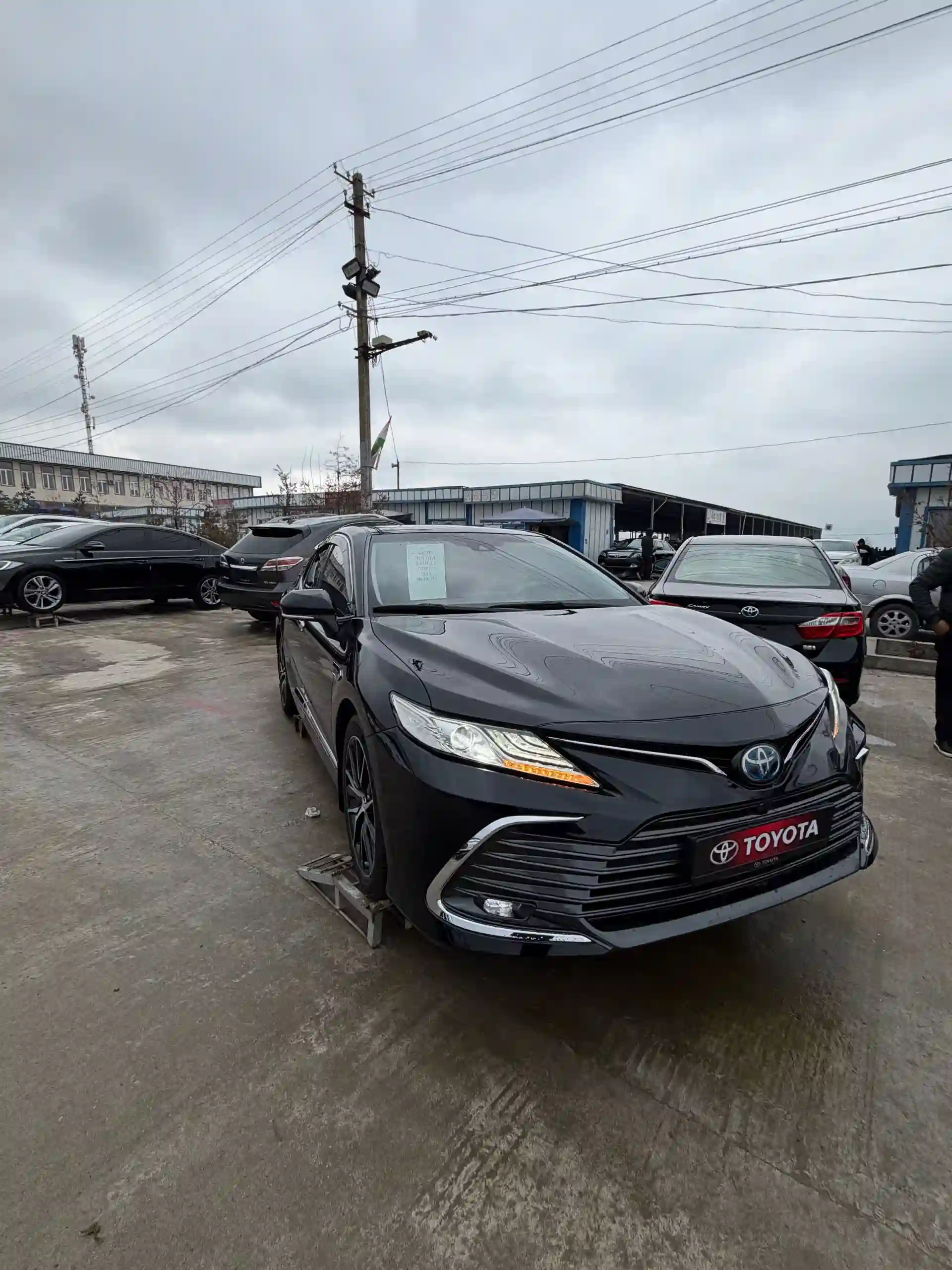Toyota Camry 2018 — миниатюра 2