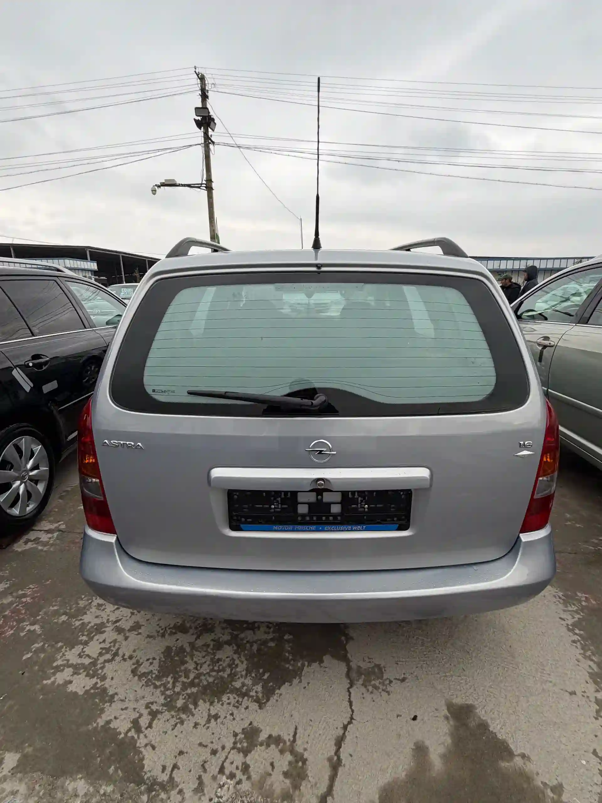 Opel Astra j 2003 — миниатюра 3