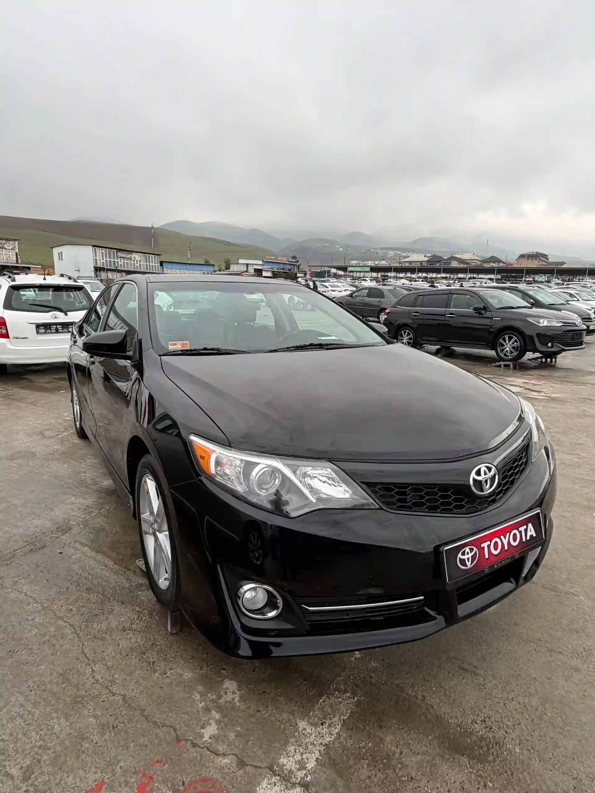 Toyota Camry 2014 — миниатюра 2