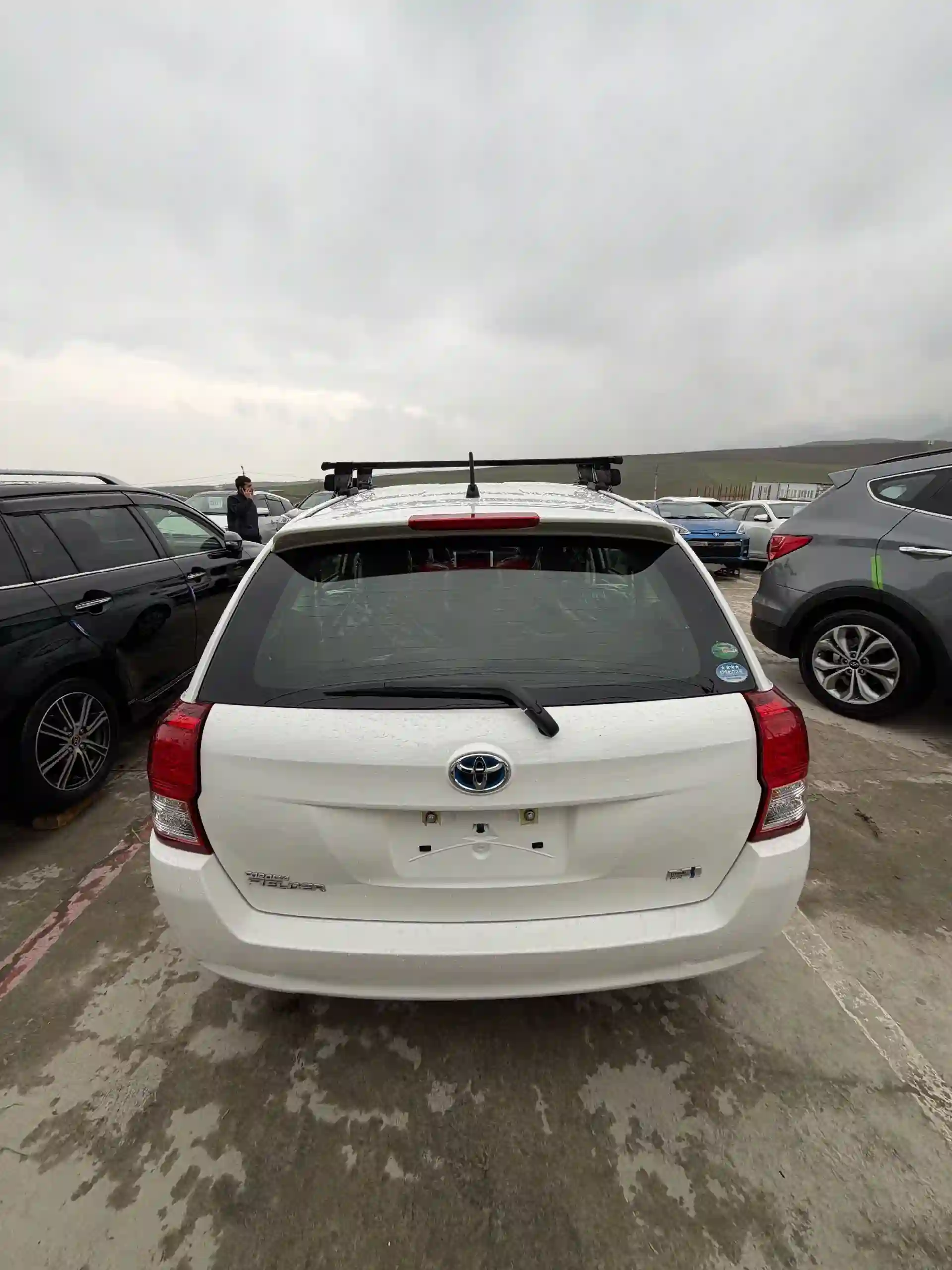 Toyota Fielder 2014