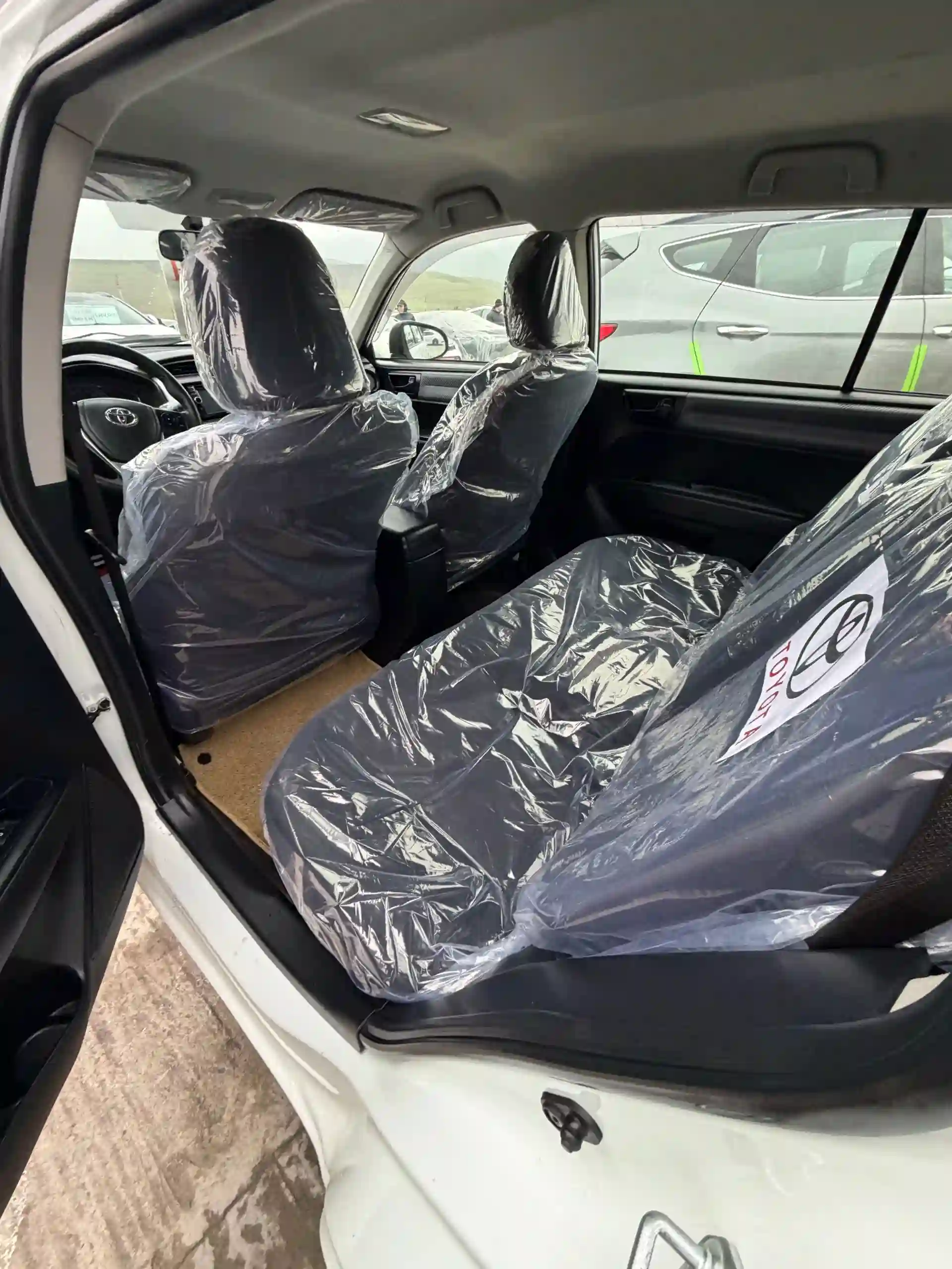 Toyota Fielder 2014